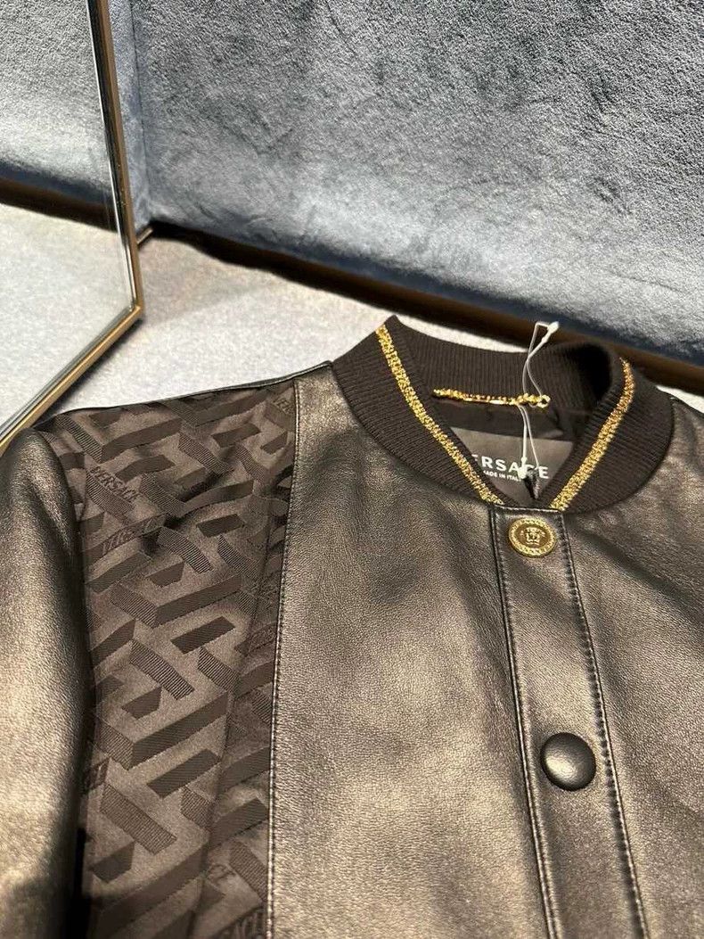 Versace Versace Women's patchwork is covered in diamond logo leath Size M / US 6-8 / IT 42-44 - 9 Thumbnail