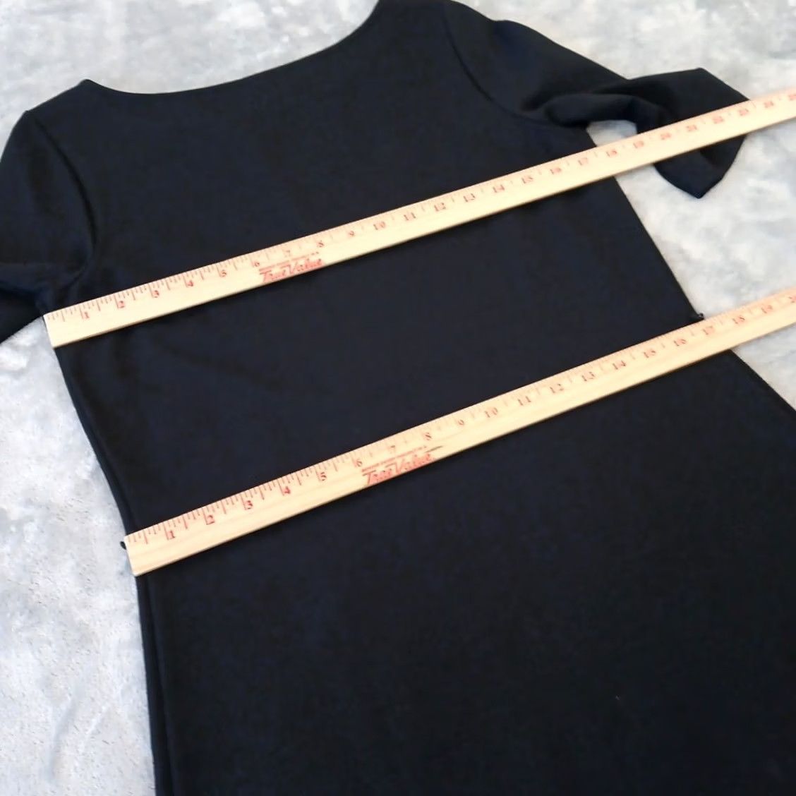 Talbots Talbots Sheath Dress Size 8 Black Short Sleeve Pullover Midi - Vintage (No) Size M / US 6-8 / IT 42-44 - 7 Thumbnail