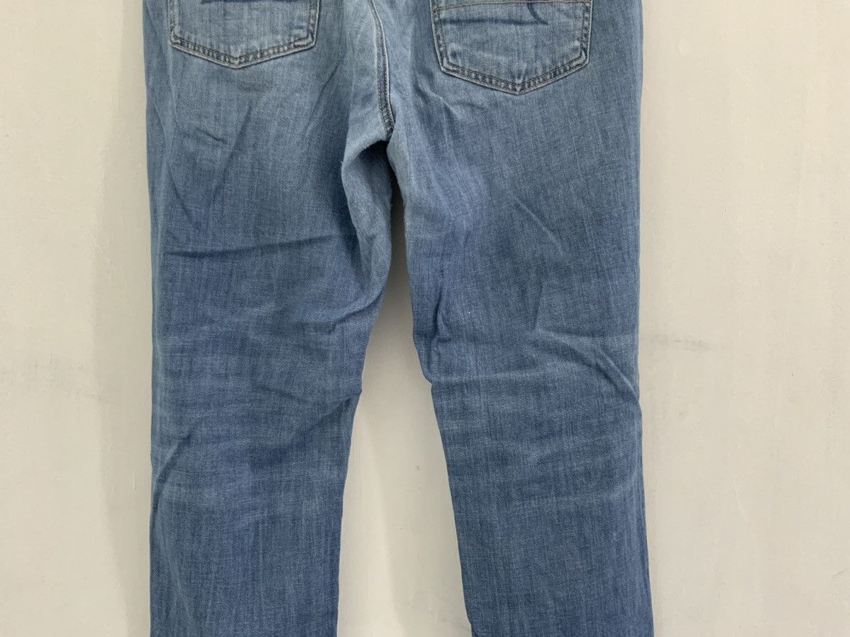 American Eagle Outfitters American Eagle Distressed Jean Size US 35 - 7 Thumbnail