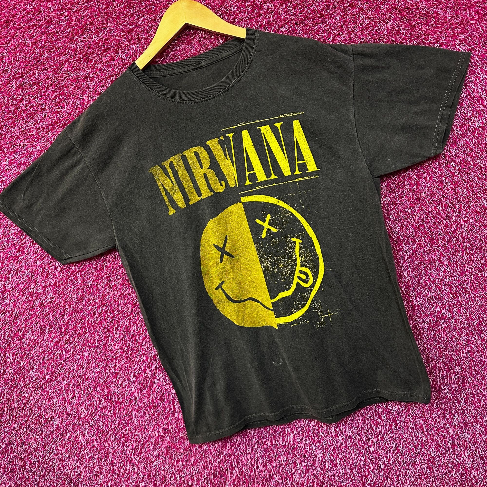 Nirvana Nirvana Never mind Smiley Grunge Tshirt size Large Size US L / EU 52-54 / 3 - 3 Thumbnail