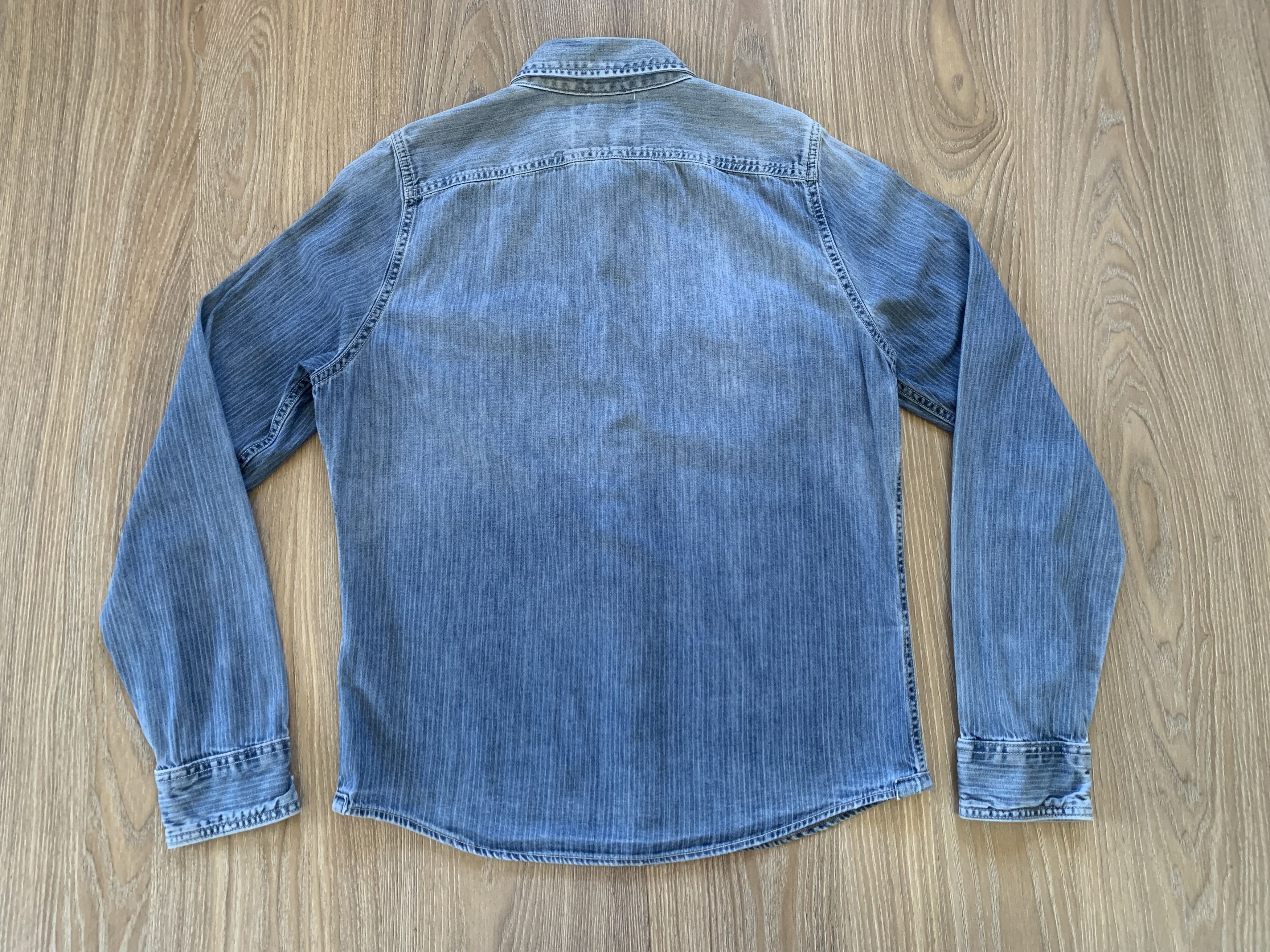 Abercrombie & Fitch Abercrombie & Fitch Denim Button Up Shirt Size US M / EU 48-50 / 2 - 3 Thumbnail