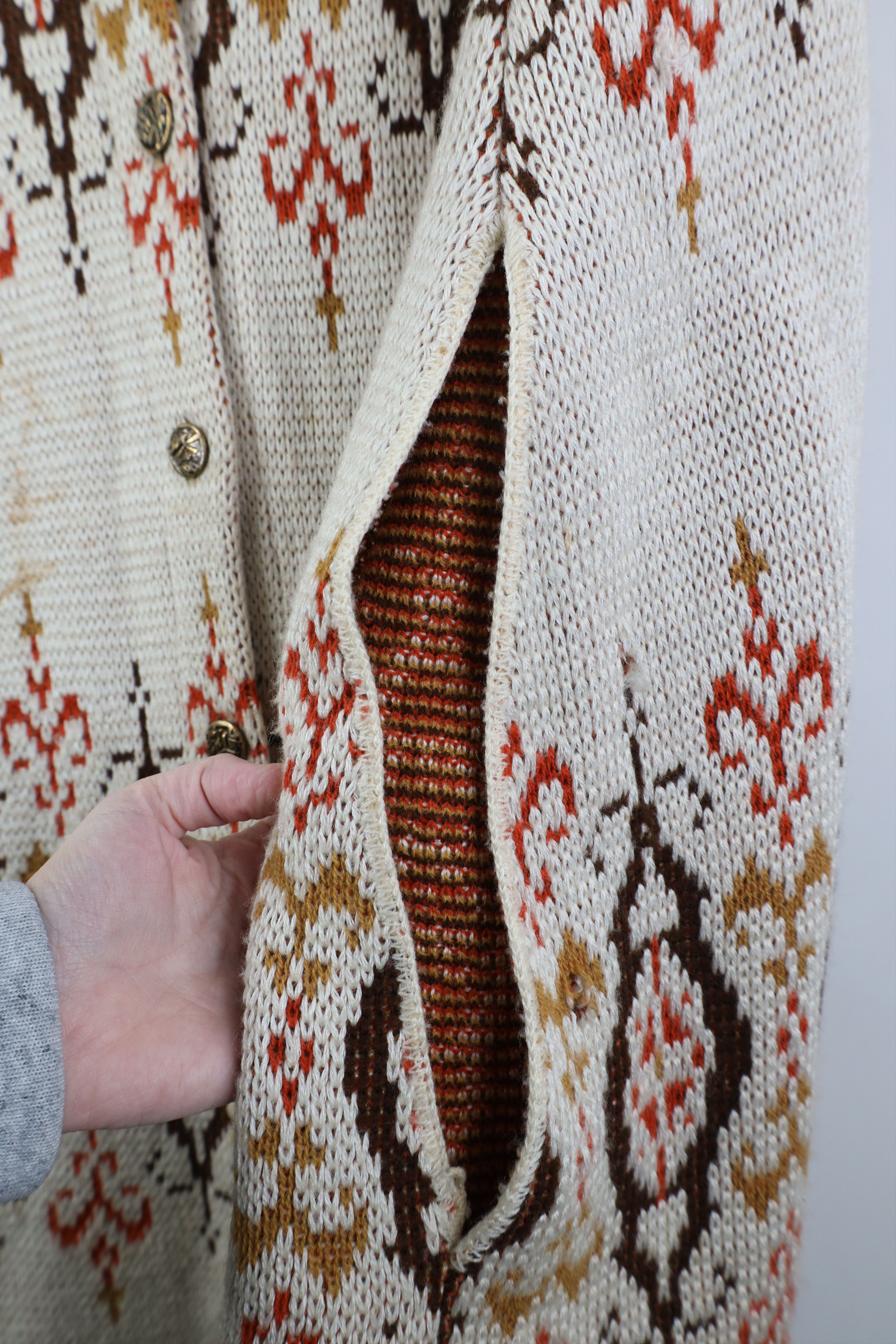 Vintage Vintage 70s Mid Century Modern MCM Knit Poncho Sweater Cape Size ONE SIZE - 7 Thumbnail