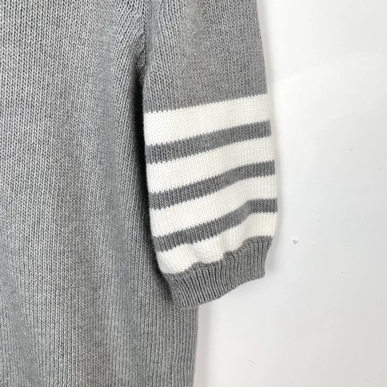 Thom Browne Thom Browne Gray classic four-bar flower embroidered cotton Size S / US 4 / IT 40 - 4 Thumbnail