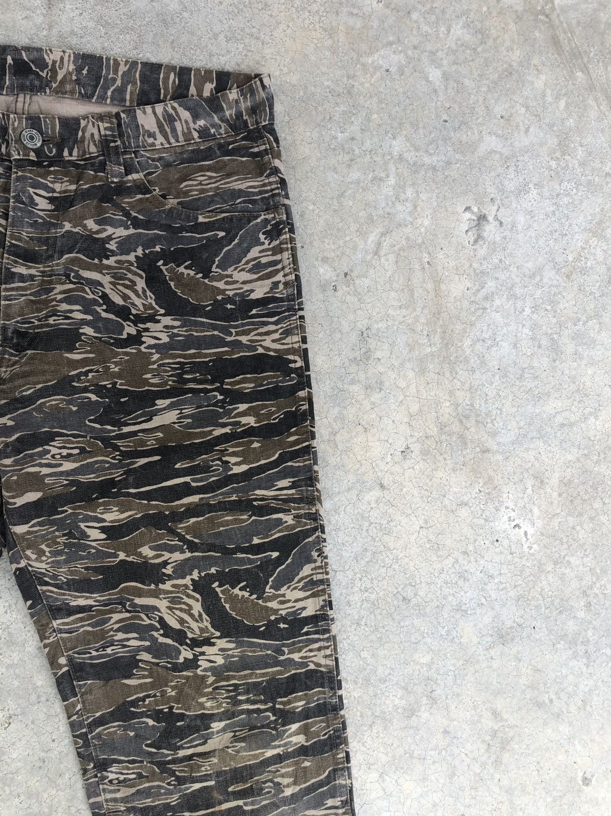 Hysteric Glamour Tiger Stripe Johnbull Fullprint Jeans Size US 33 - 5 Thumbnail
