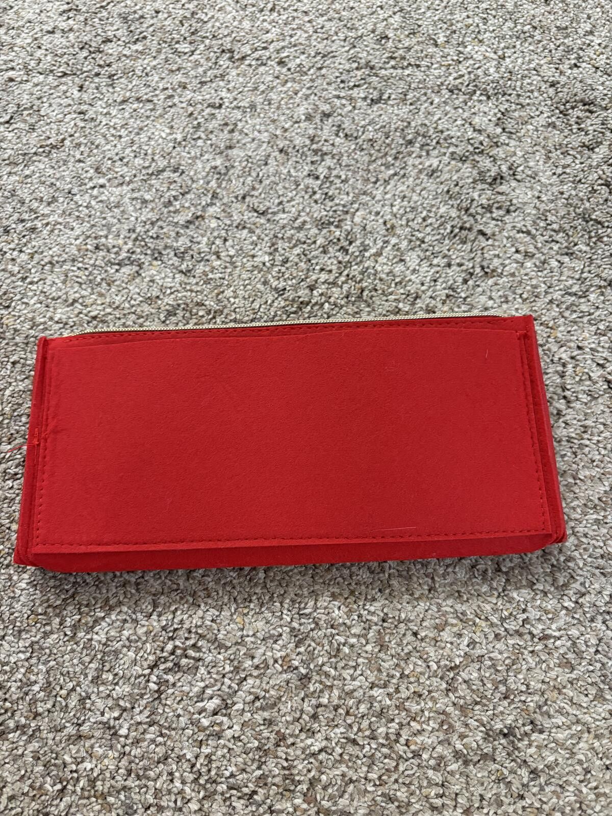 Other Red Felt Travel Jewelry or purse Organizer Size ONE SIZE - 4 Thumbnail