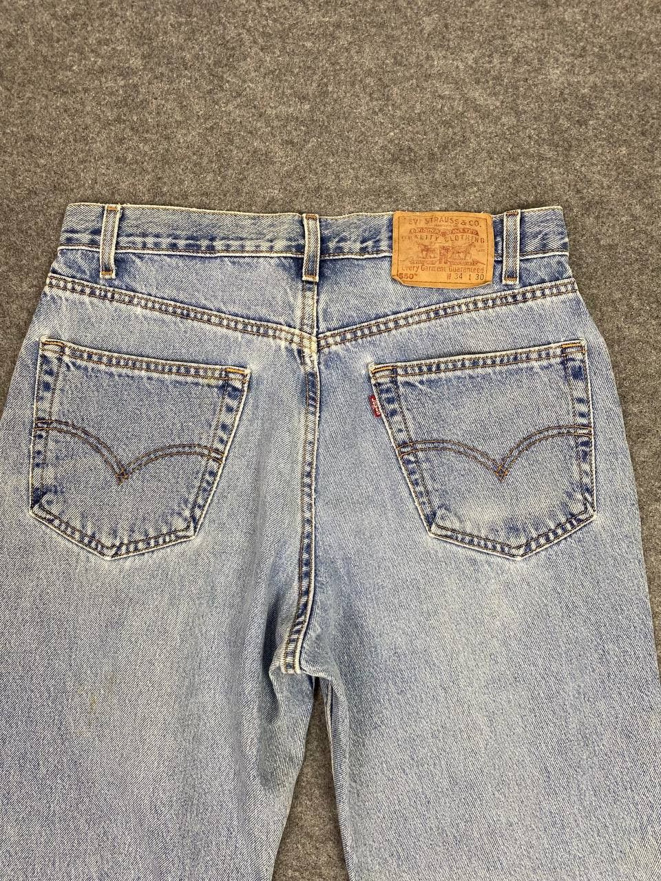 Levi's vintage levis 550 lightwash denim nice design Size US 33 - 3 Thumbnail