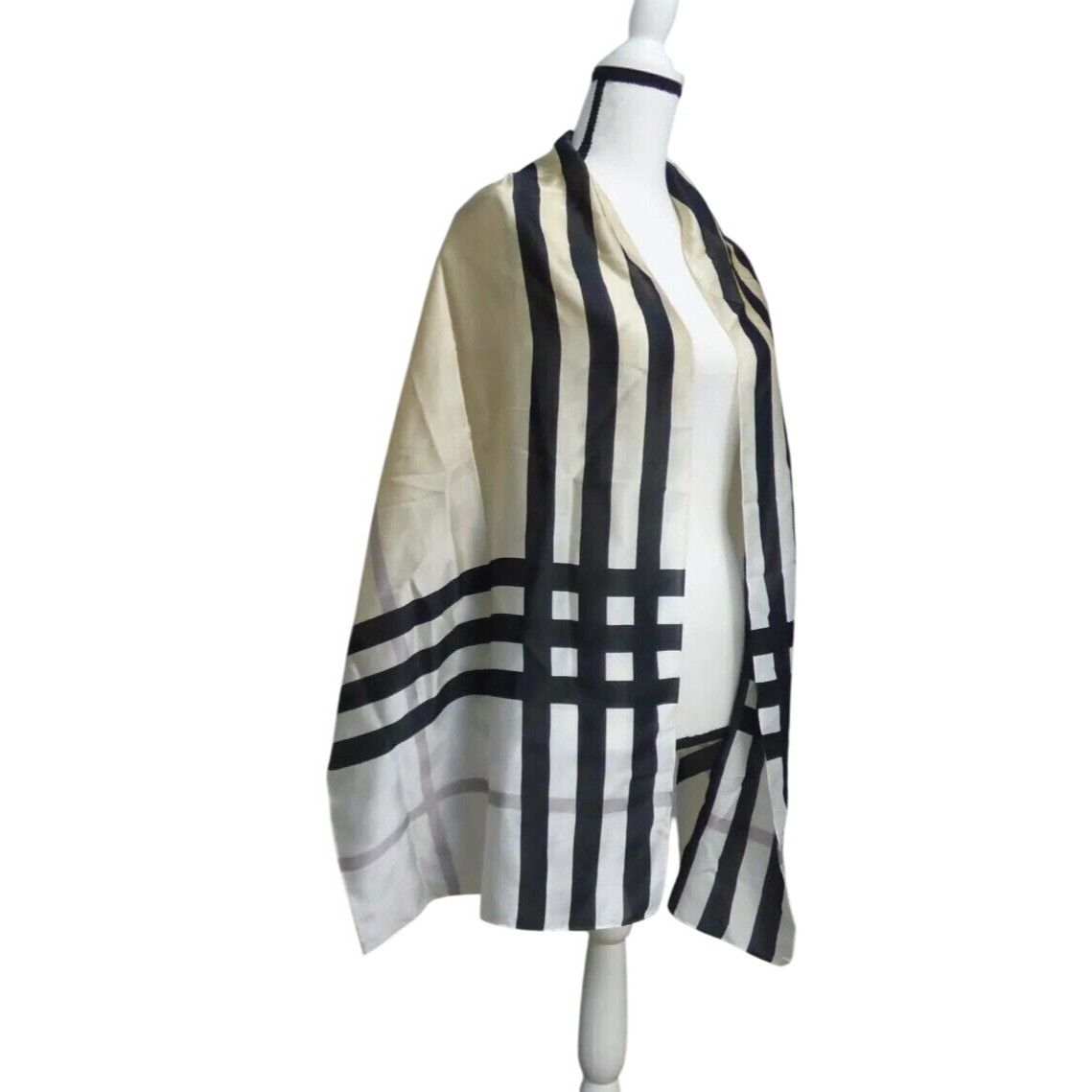 Giani Bernini Giani Bernini Ombré Plaid Oblong Scarf, OS, Black/Neutral Size ONE SIZE - 6 Thumbnail