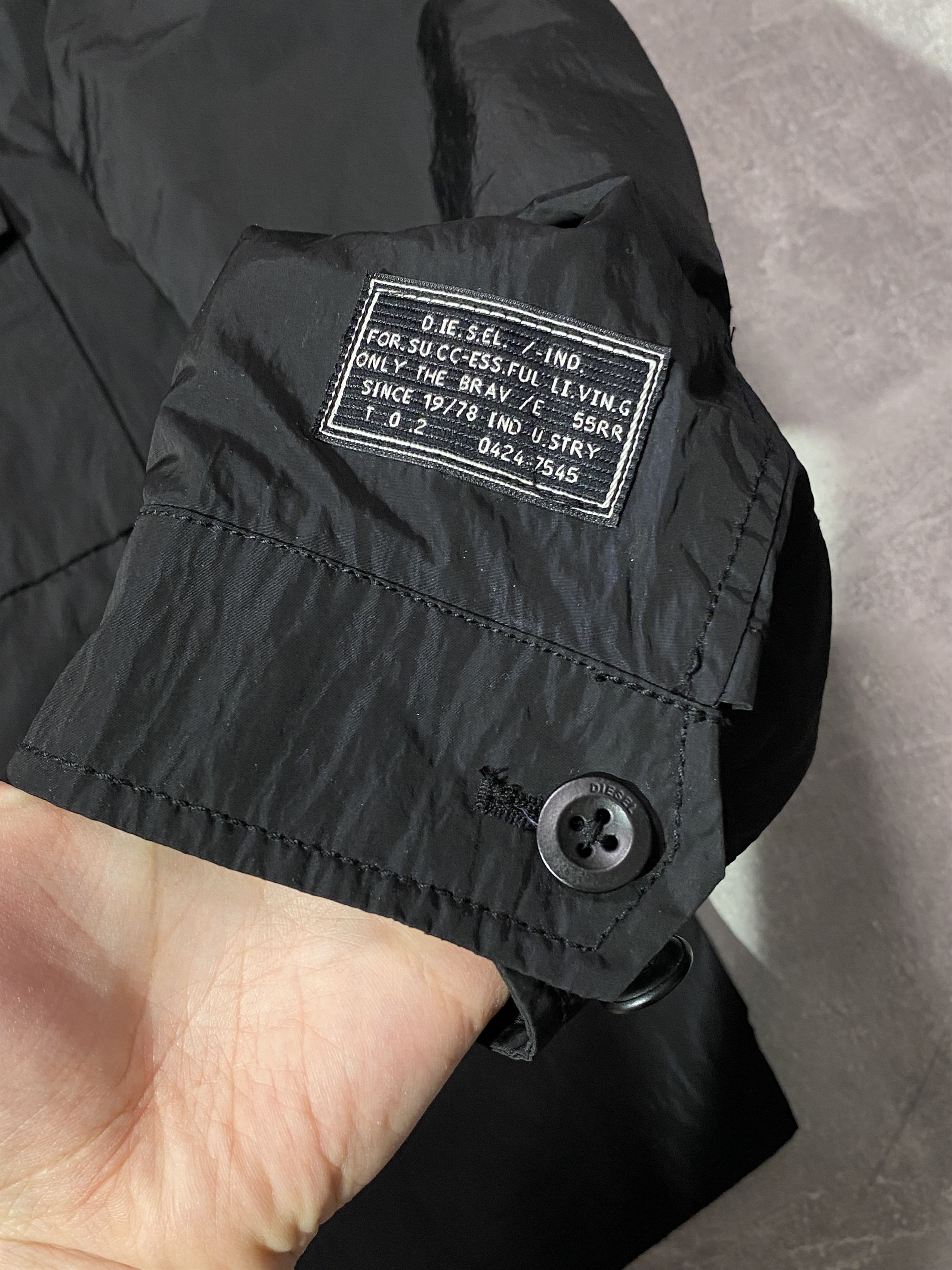 Diesel Vintage Y2K DIESEL NYLON JACKET TECH WEAR STYLE Size US L / EU 52-54 / 3 - 3 Thumbnail