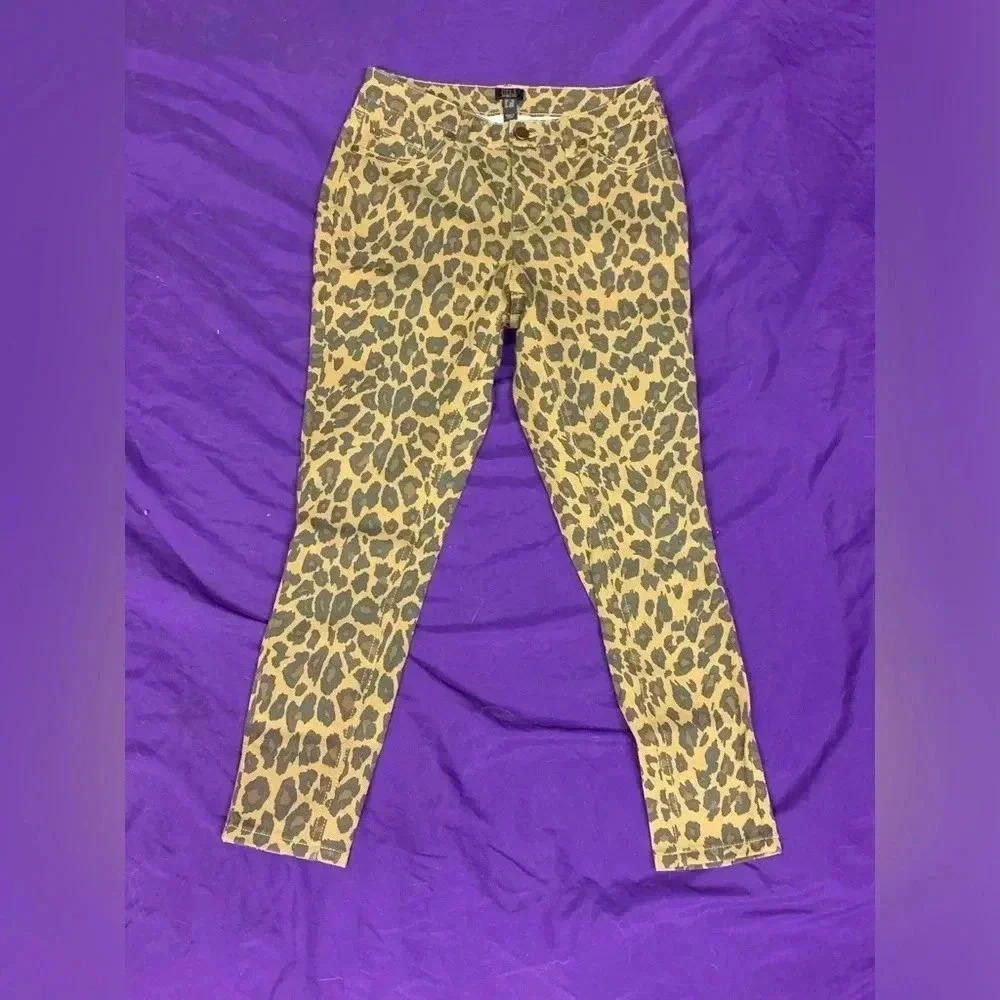 Designer CILI Women's Leopard Print Slim Fit Pants Size 25" / US 0 / IT 36 - 1 Thumbnail