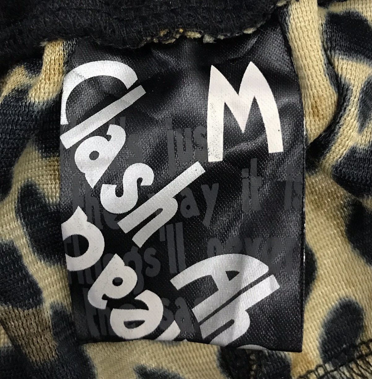 Japanese Brand × Vintage Vintage Tiger Pattern Pants Size US 29 - 9 Thumbnail