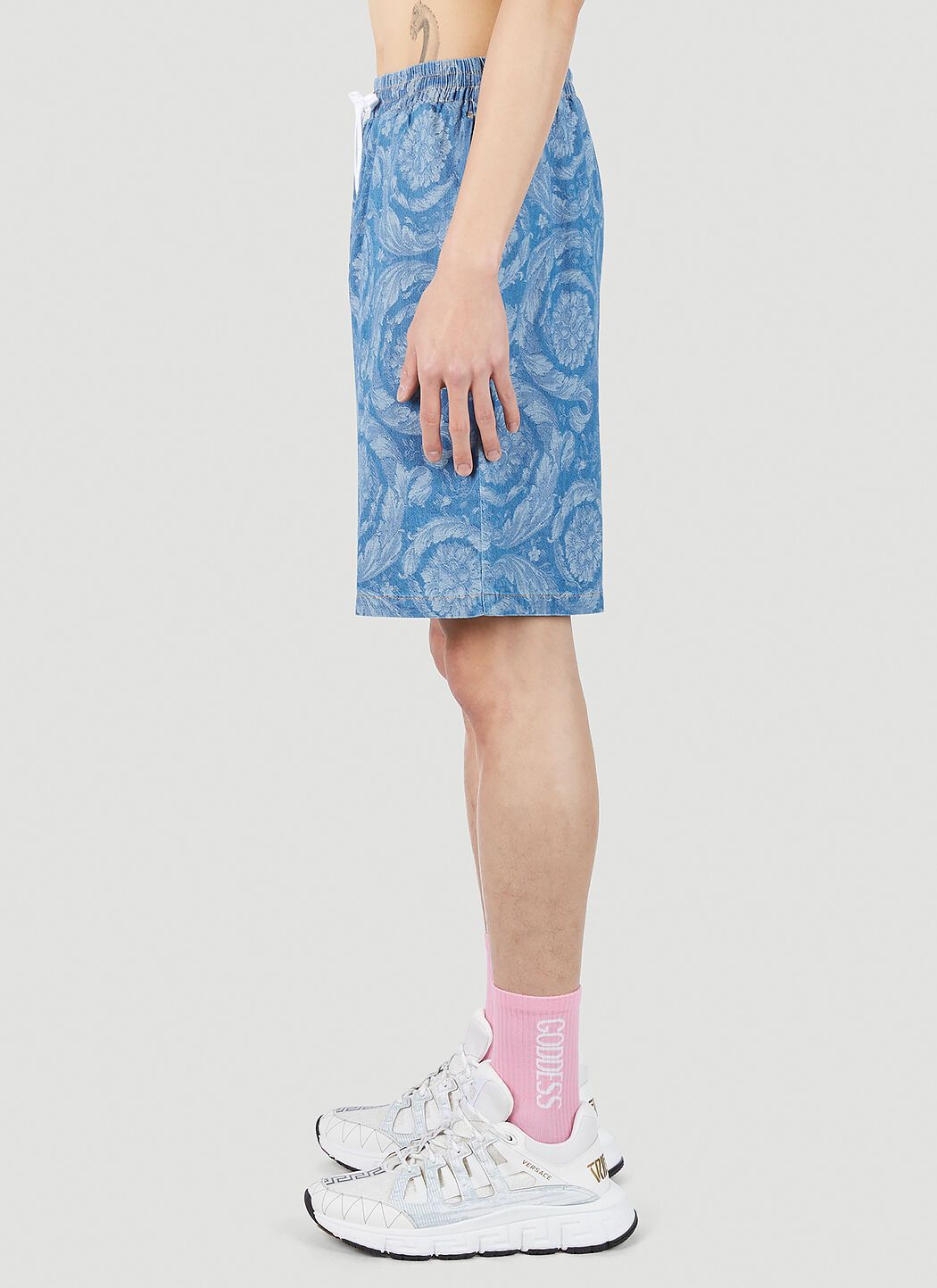 Versace o1y0425 Denim Short in Blue Size US 30 / EU 46 - 3 Thumbnail