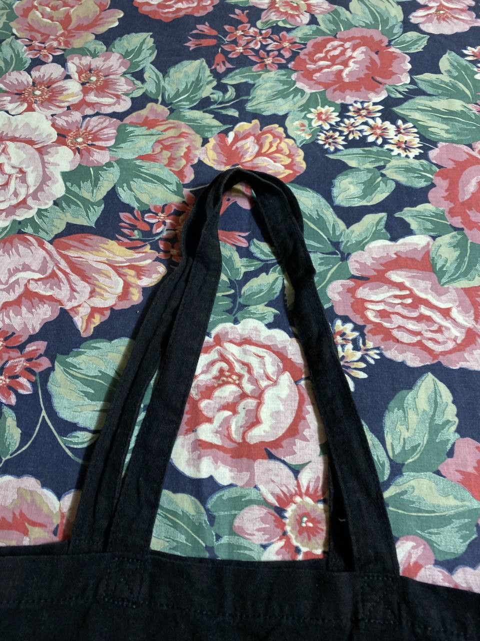 Juicy Couture Juicy Couture Pink Velour Daydreamer Bag Scottie Dog Shopper Size ONE SIZE - 12 Thumbnail