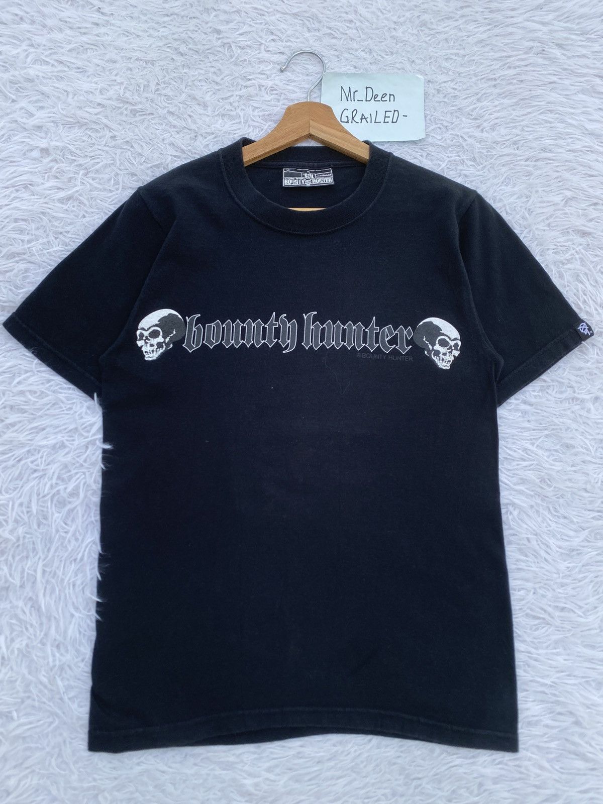 Bounty Hunter Rare Bounty Hunter Skulls by by Hikaru Iwanaga Black Tshirt Size US S / EU 44-46 / 1 - 5 Thumbnail