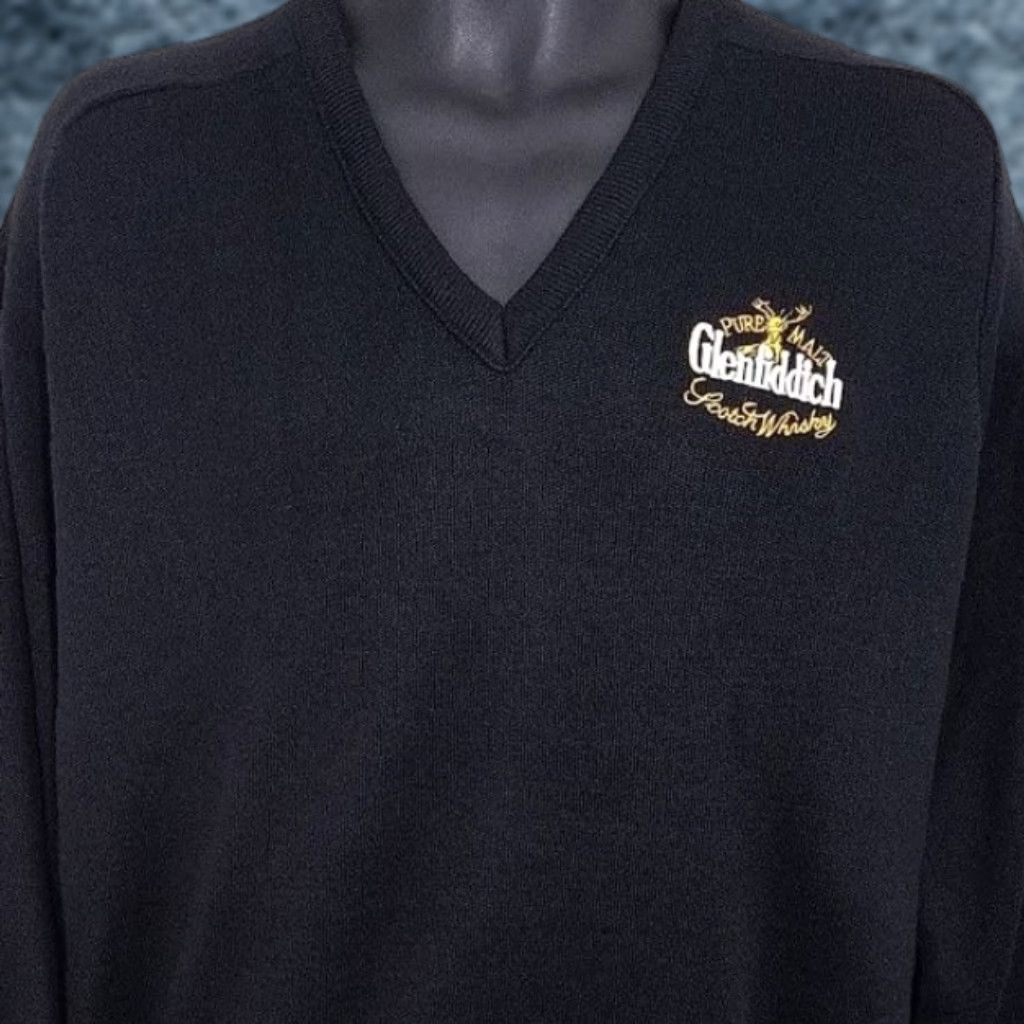 VINTAGE Glenfiddich Scotch Whisky Sweater Mens Large V-Neck Made In USA