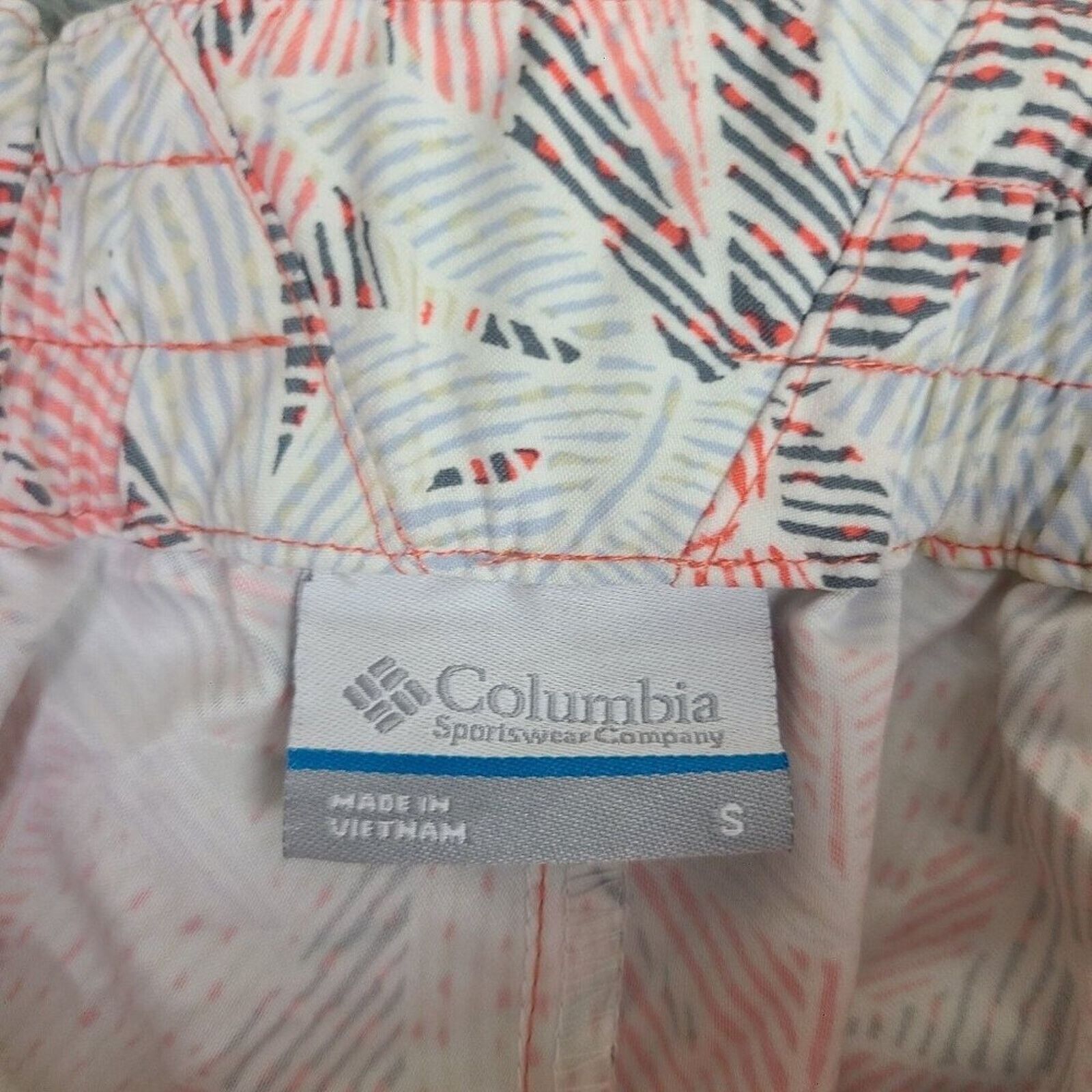 Columbia Columbia PFG‎ Tropical Print Shorts Women's Size Smal Size 25" / US 0 / IT 36 - 6 Thumbnail