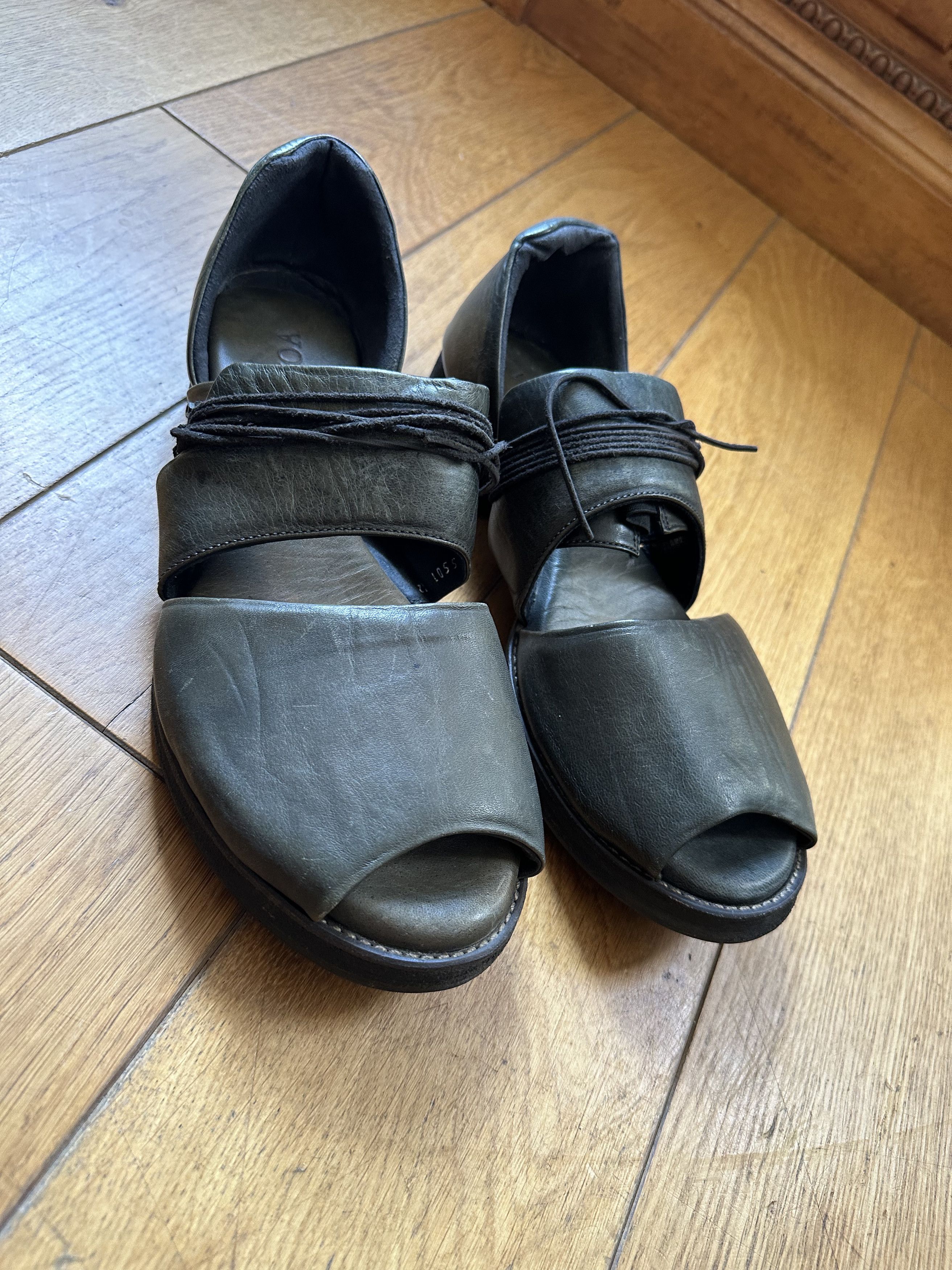 Devoa Guidi Olive Sandals Fits JP 42 Fits US 9-8.5 Size US 9 / EU 42 - 12 Thumbnail