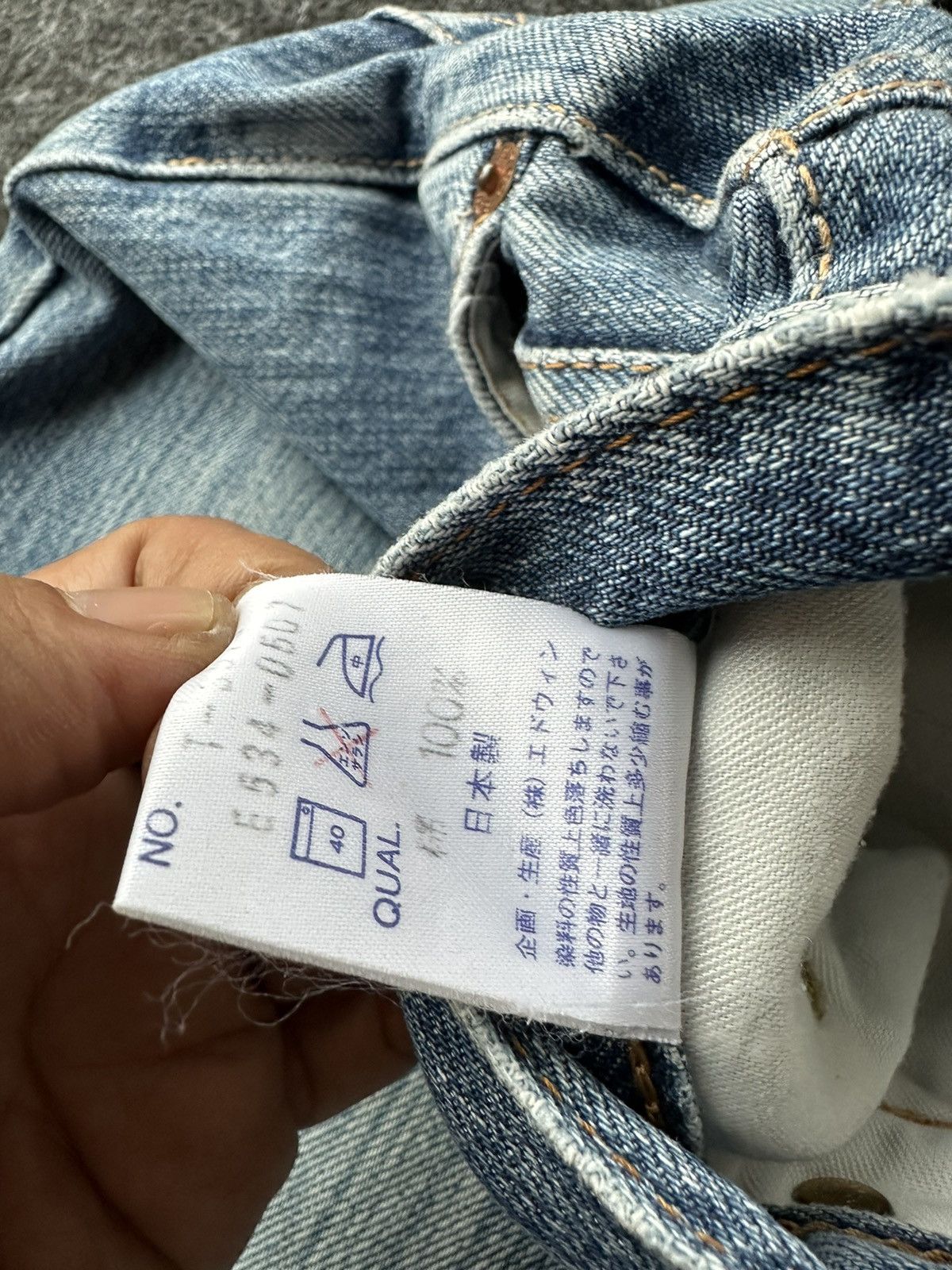 Edwin Edwin Us Classic Scovill Button Washed Vintage Denim D508 Size US 32 / EU 48 - 18 Thumbnail