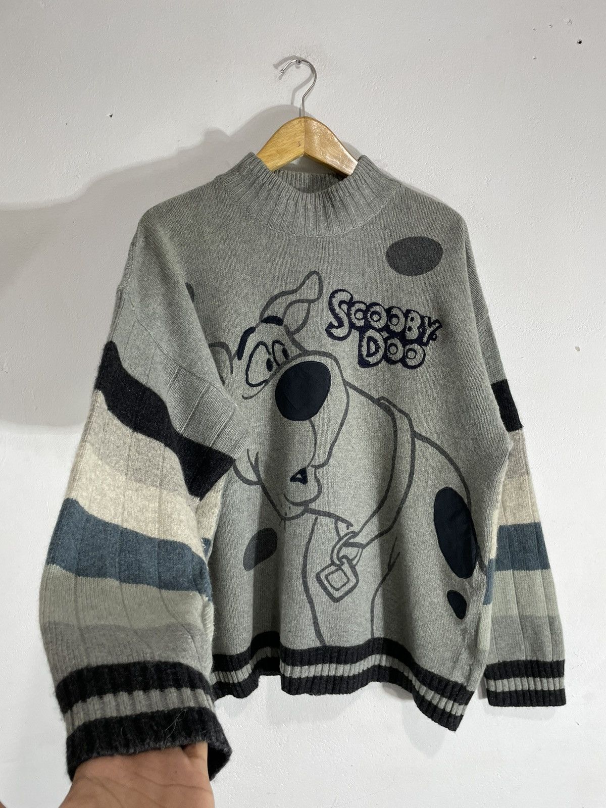 Cartoon Network RARE JC DE Castelbajac Scooby do Knitted Hanna barbera Size US L / EU 52-54 / 3 - 3 Thumbnail