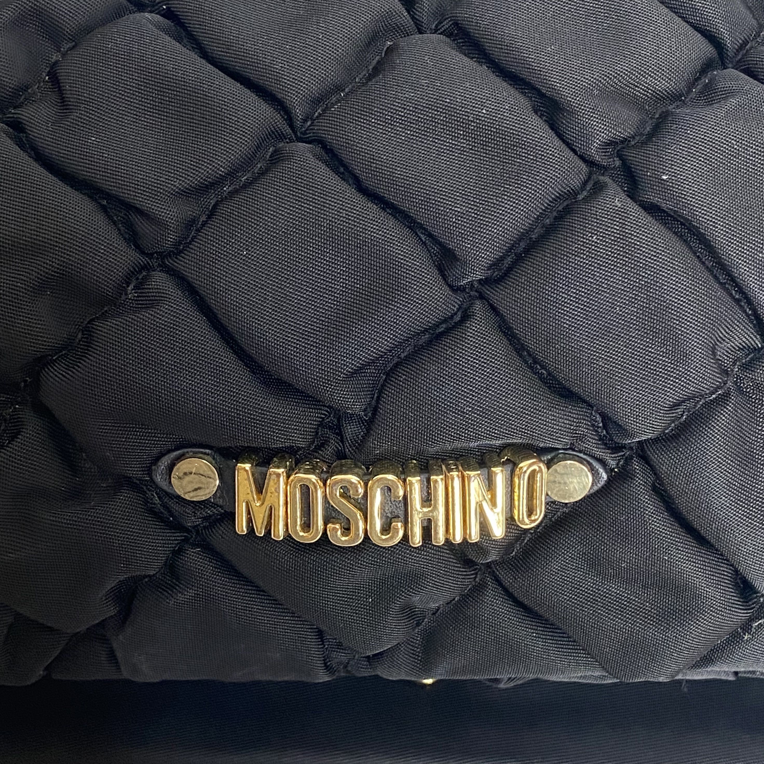Moschino Black Gold Quilted Nylon Clutch Bag Size ONE SIZE - 9 Thumbnail