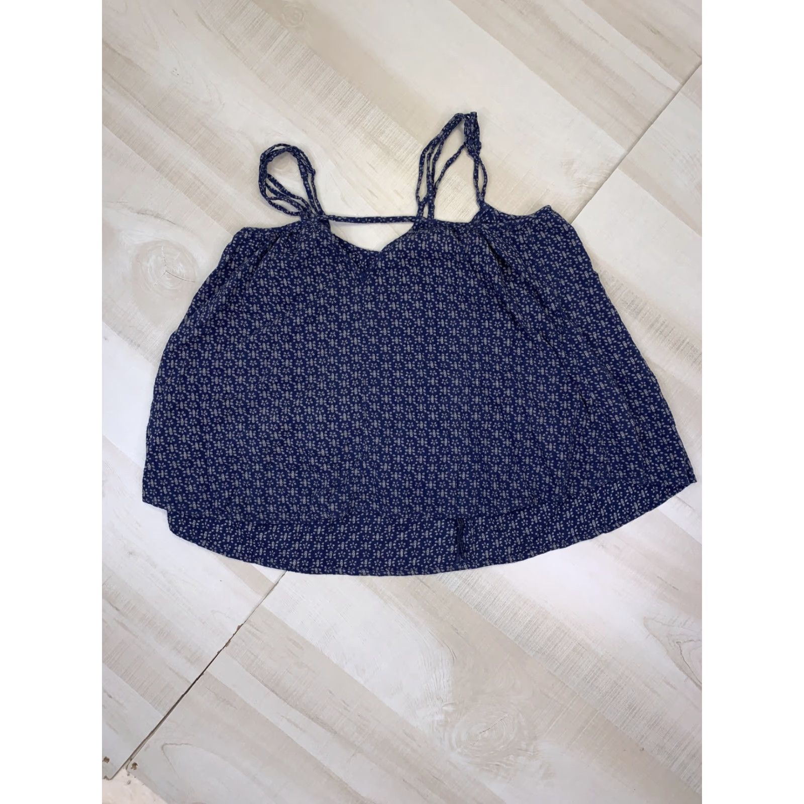 American Eagle Outfitters American Eagle Outfitters Tank Top Womens Cropped Boho Pleated Front Crop Tank M Blue Casual Sleeveless Spaghetti Size M / US 6-8 / IT 42-44 - 7 Thumbnail
