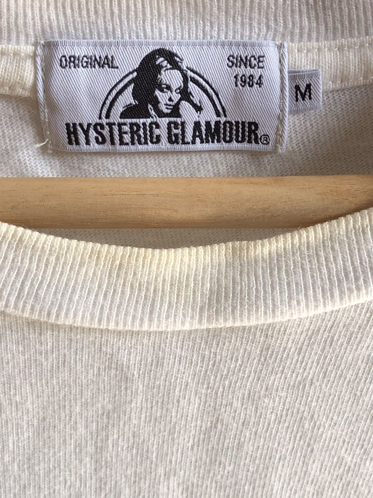 Hysteric Glamour Hysteric Glamour Big Embroidered Logo Tee Size US M / EU 48-50 / 2 - 13 Thumbnail