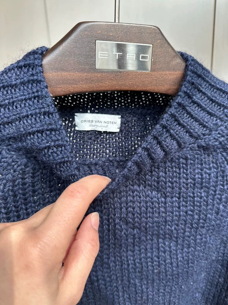 Dries Van Noten Dries van noten sweater 2502-Nextarrow Size US XS / EU 42 / 0 - 5 Thumbnail