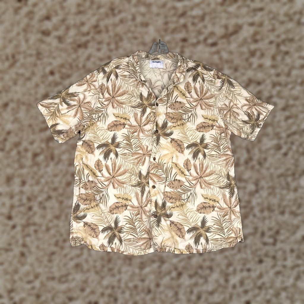 Old Navy Old Navy Button-Up Shirt Men Large Beige Floral Leaf Hawaiian Cotton Blend Pocket Size US L / EU 52-54 / 3 - 1 Thumbnail