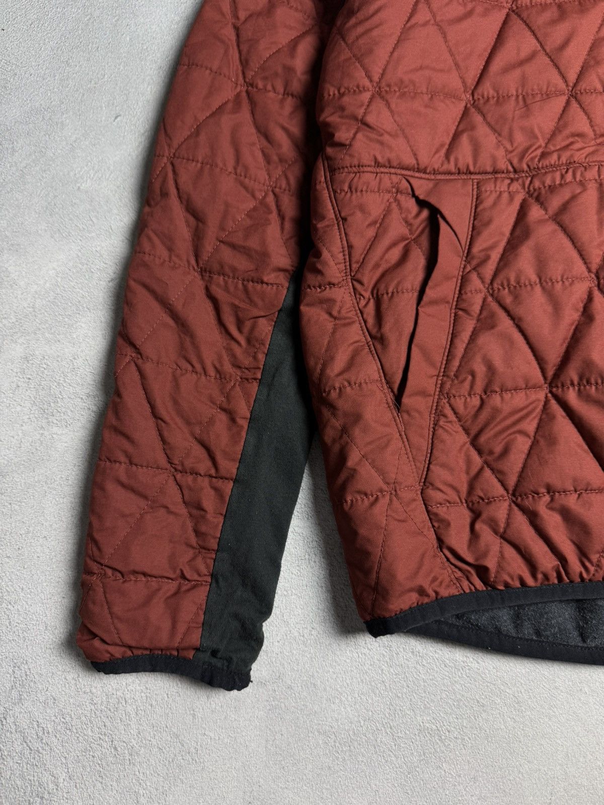 Oakley Oakley Small Logo Reversible Puffer Jacket Zip Hoodie Size US S / EU 44-46 / 1 - 7 Thumbnail