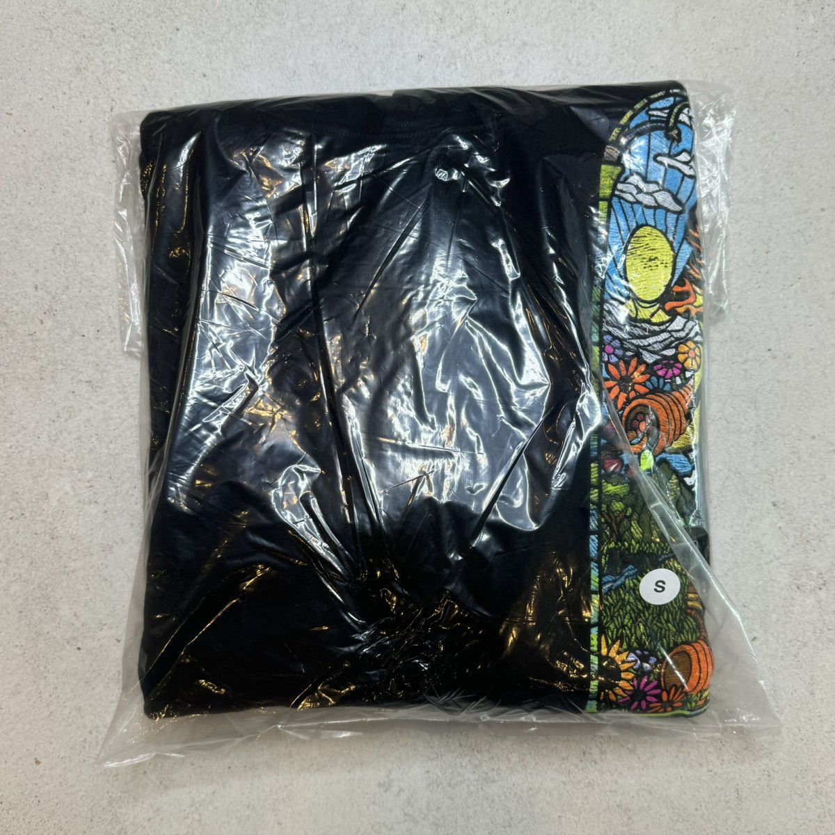 Who Decides War Who decided war stained glass hoodie SIZE SMALL Size US S / EU 44-46 / 1 - 3 Thumbnail