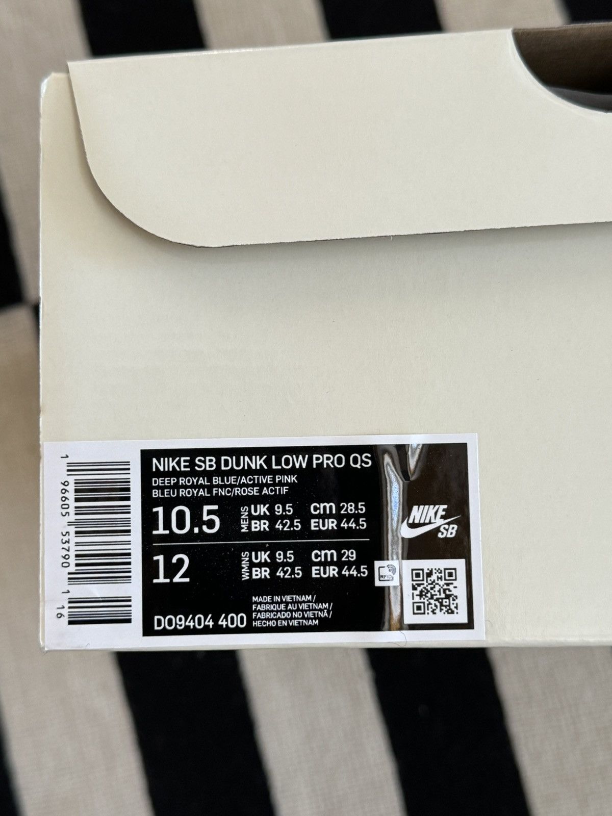 Nike Nike SB Dunk Low Run the Jewels Size US 10.5 / EU 43-44 - 10 Thumbnail