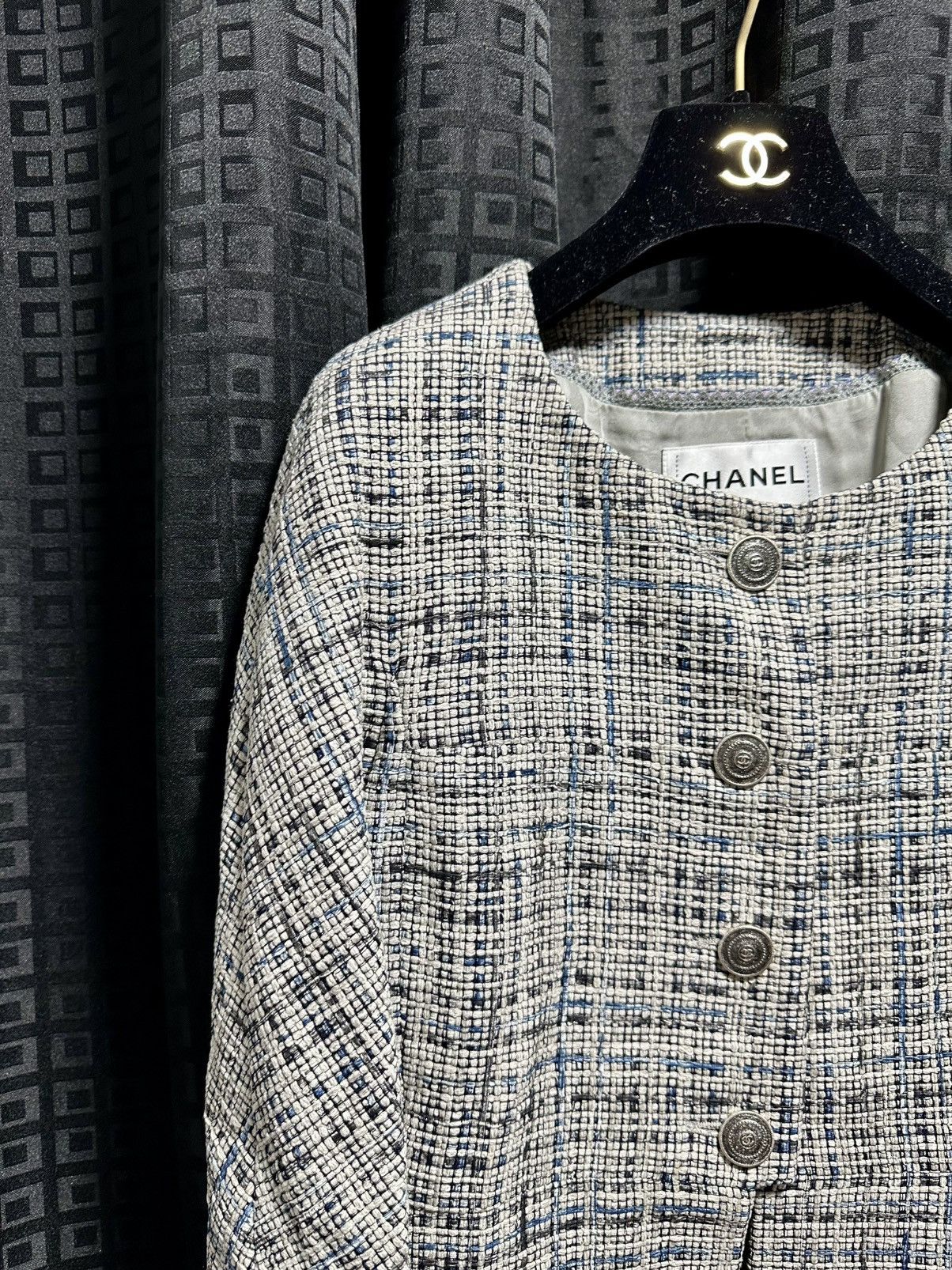 Chanel chanel tweed jacket Size XS / US 0-2 / IT 36-38 - 4 Thumbnail