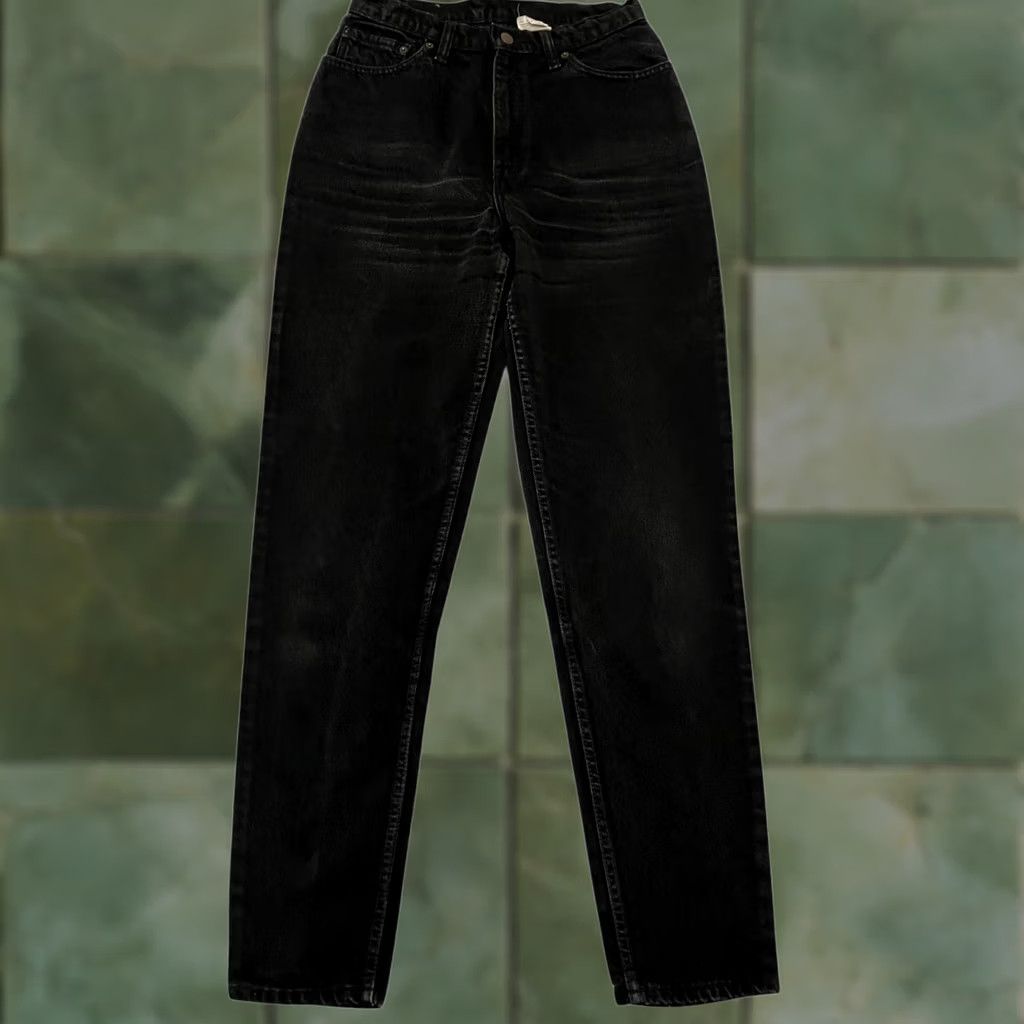 Levi's Vintage Levi’s 512 Jeans Womens 12 28W 32L Black Slim Fit Tapered Leg Denim Size 34" / US 12 / IT 48 - 1 Thumbnail