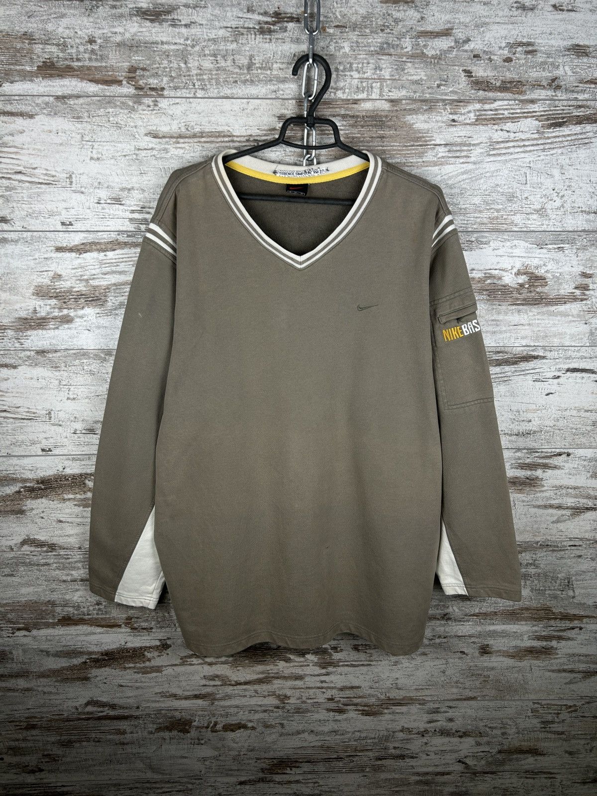 Nike Mens Vintage Nike Basketball Sweatshirt basic swoosh brown Size US XL / EU 56 / 4 - 3 Thumbnail