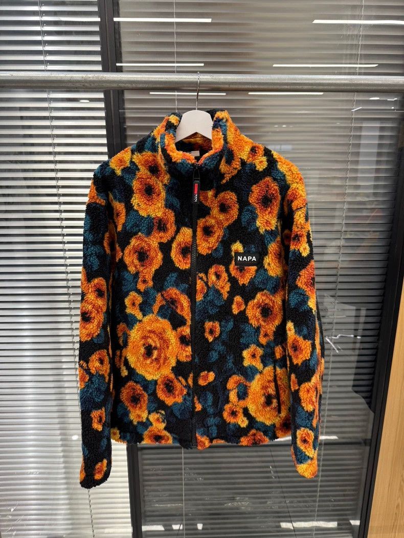 希少 Napa by martine rose flower fleece NAPA by Martine Rose Floral Fleece Release Price | Drops