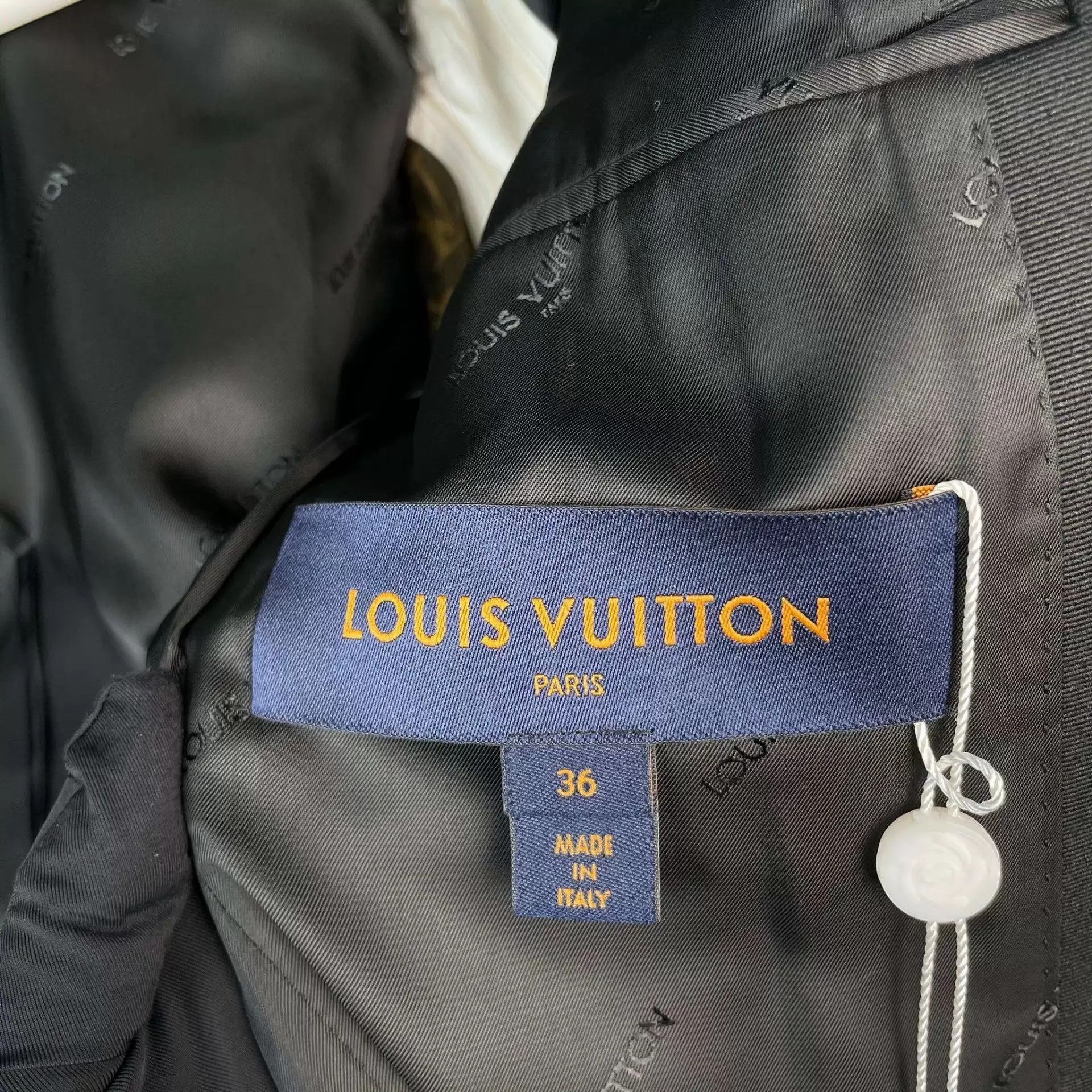 Louis Vuitton LV Houndstooth White Collar Overcoat 36 Size XS / US 0-2 / IT 36-38 - 3 Thumbnail