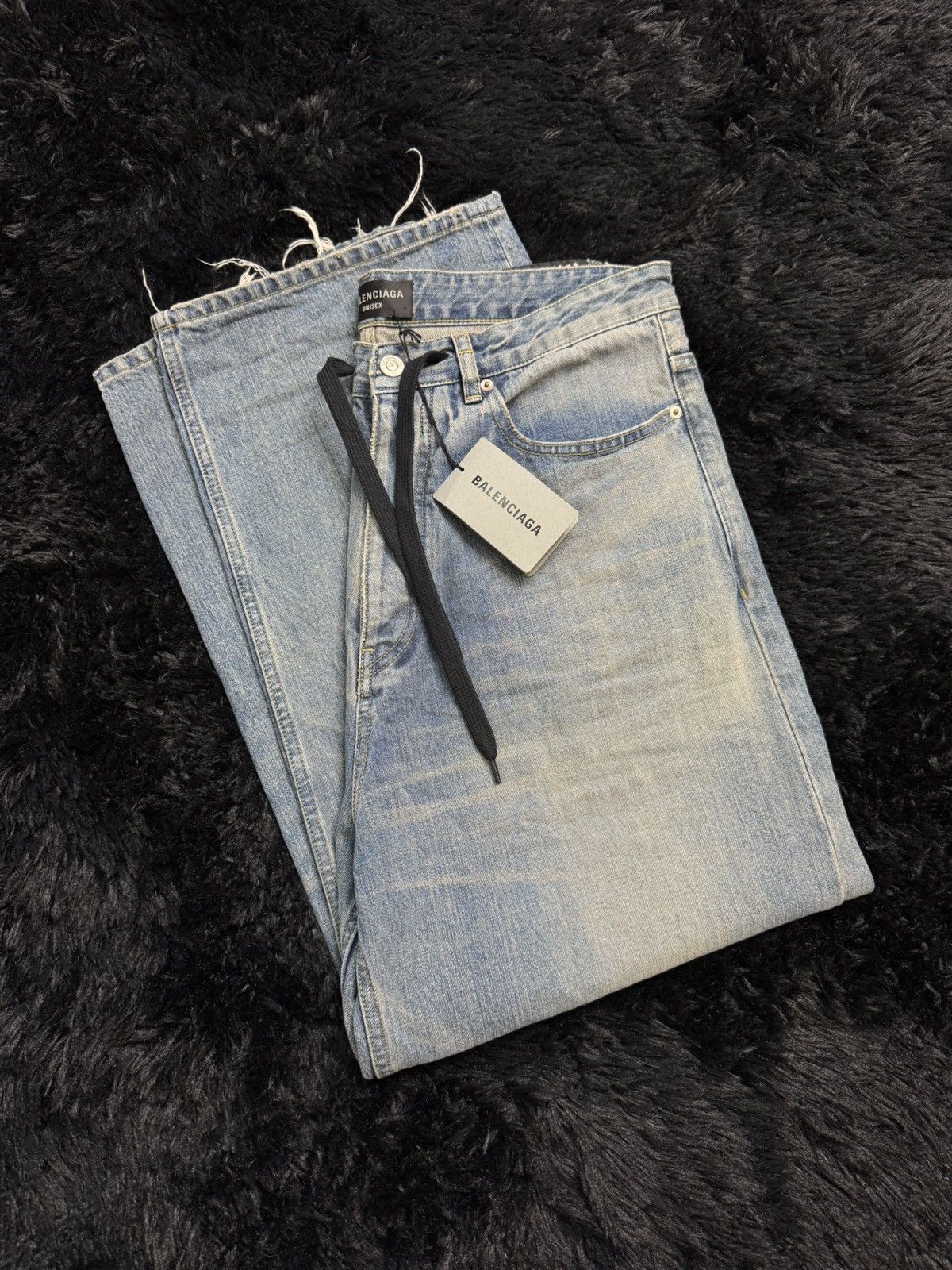 Balenciaga Balenciaga Baggy Destroyed Denim Size US 28 / EU 44 - 19 Thumbnail