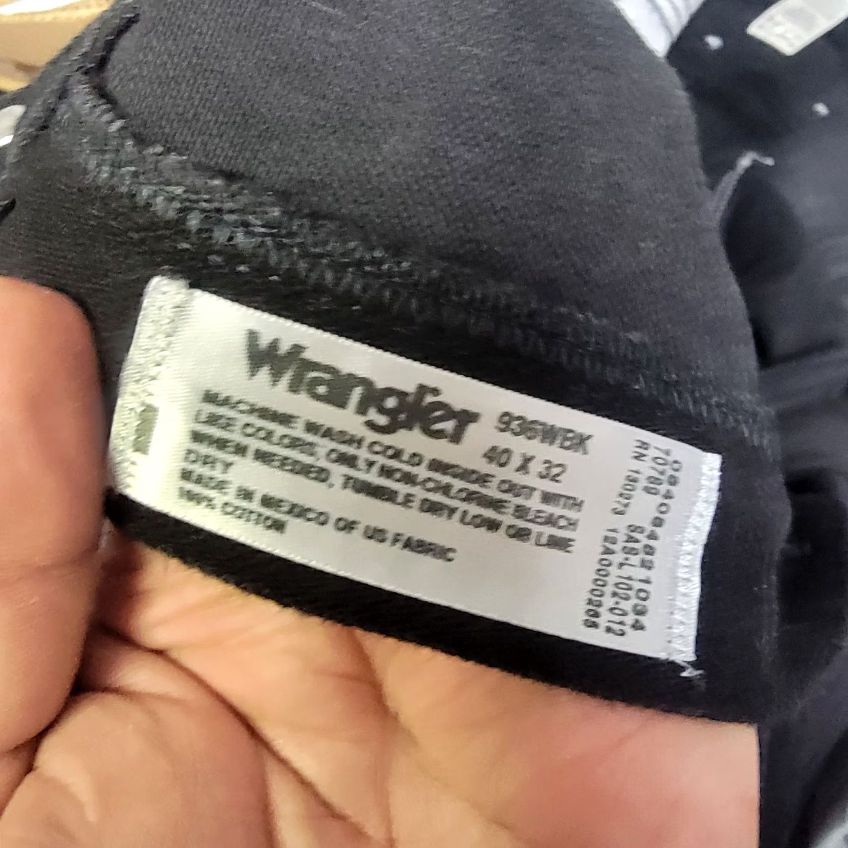 Wrangler Wrangler Cowboy Cut Jeans 40x30 Slim Bootcut Black Denim 936WBK Mens Regular 5-Pocket Comfort Rise Mid 40 Waist Inseam 30 Mens Jeans Black Size US 40 / EU 56 - 4 Thumbnail