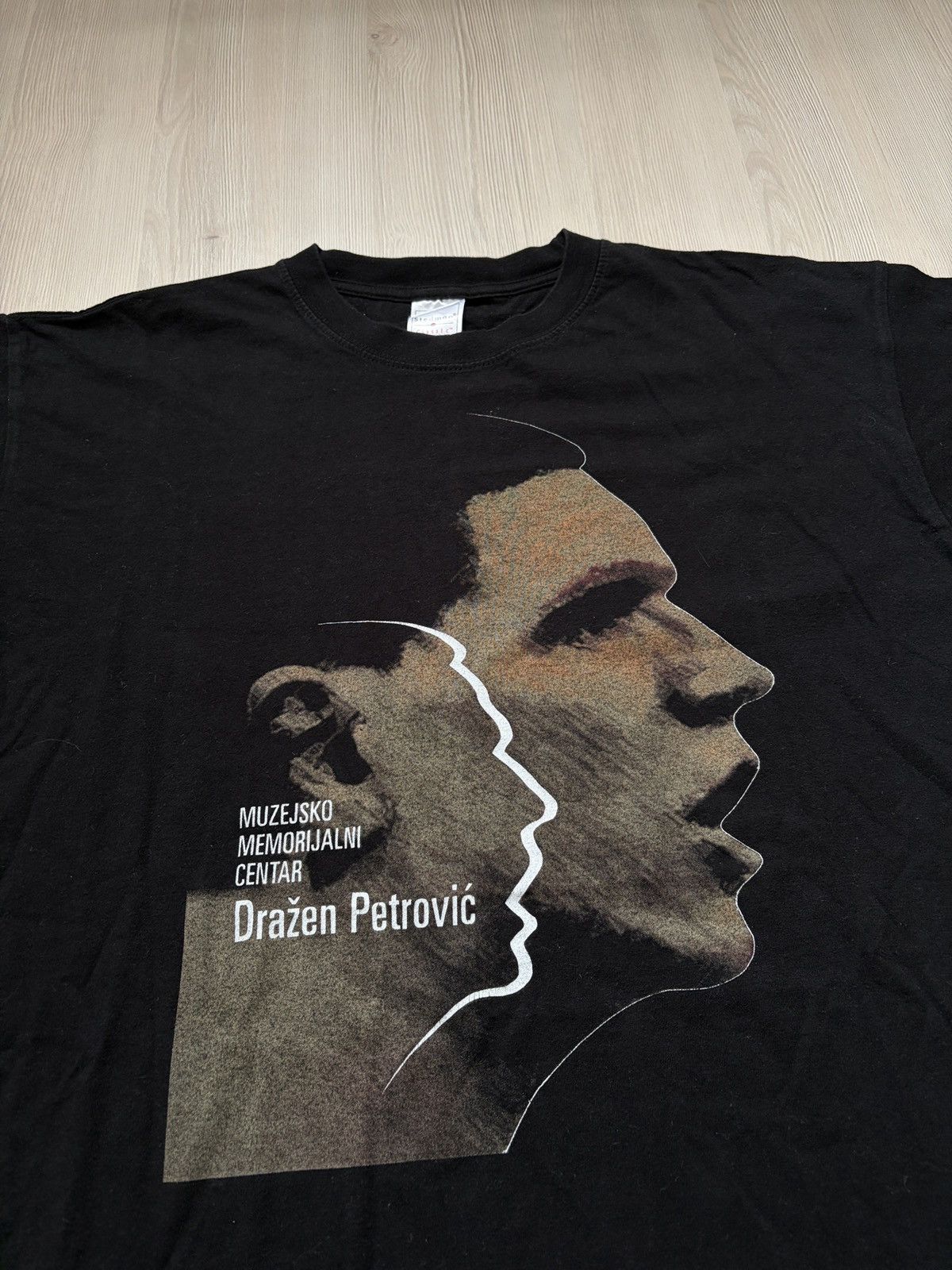Vintage Drazen Petrovic Museum Memorial Center Vintage T-shirt Size US L / EU 52-54 / 3 - 3 Thumbnail