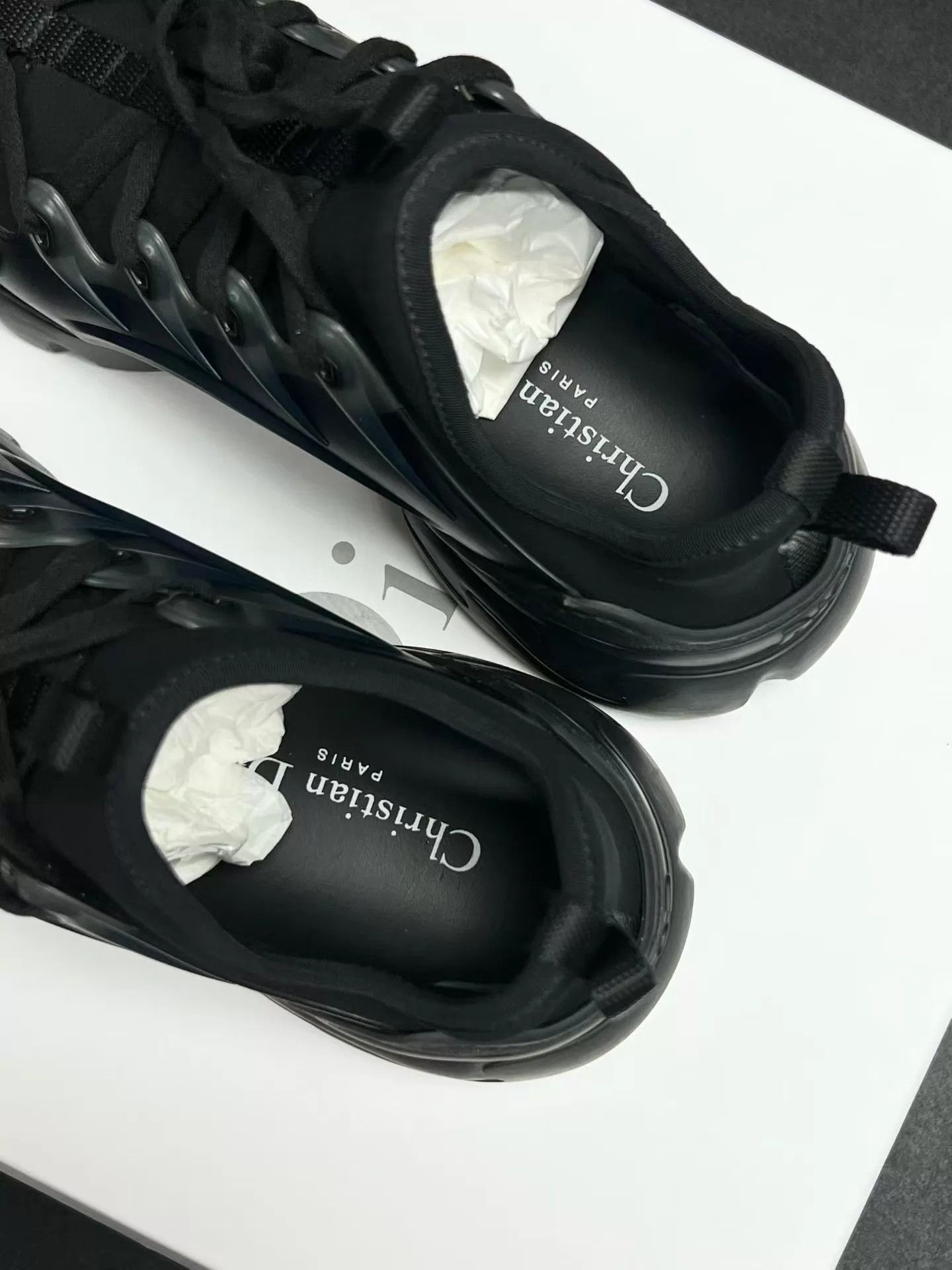 Dior DIOR D-Connect Black Low-Top 37.5 (Original Box) Size US 7 / IT 37 - 4 Thumbnail