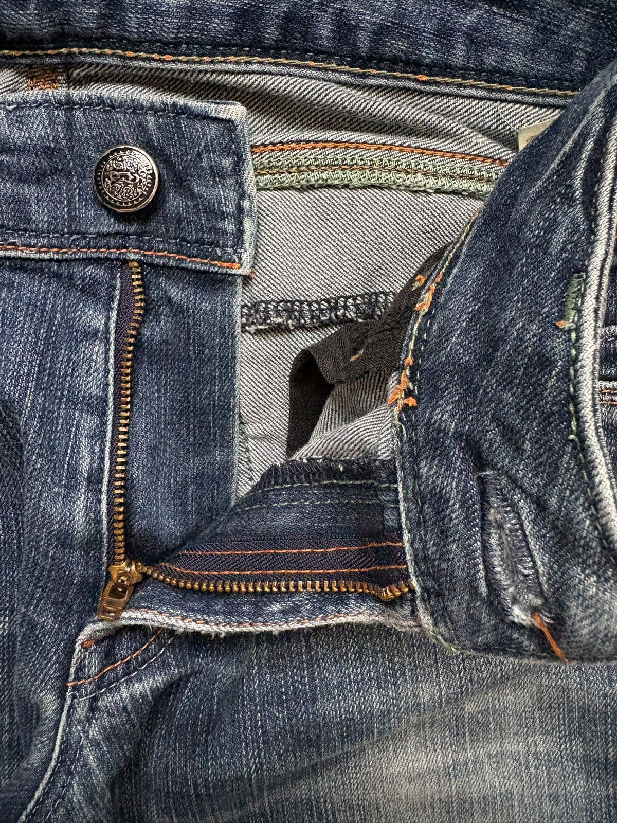 Japanese Brand Vintage Japanese Brand Faded Wash Studded Flare Jeans Size US 31 - 9 Thumbnail