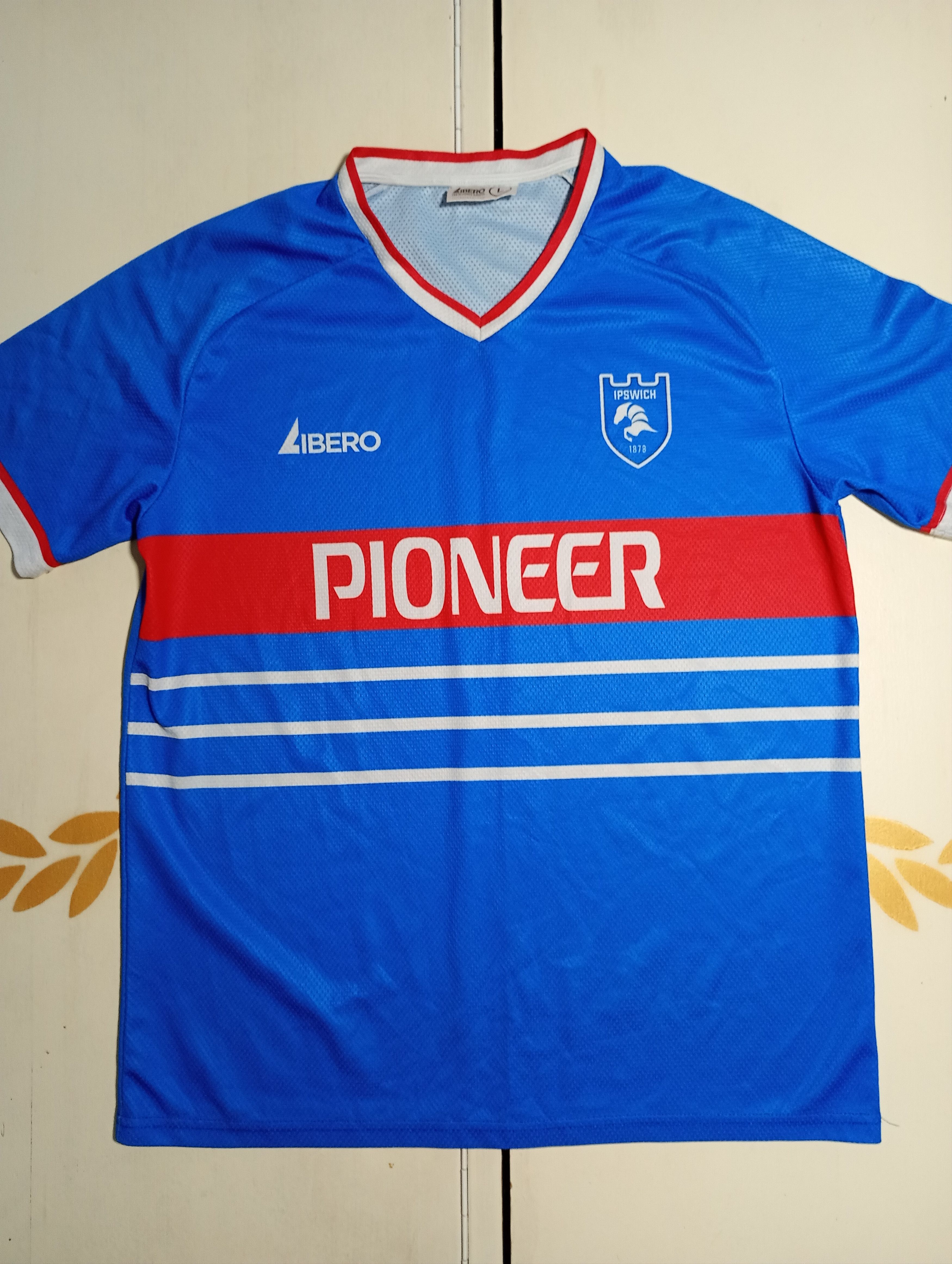 Libero Libero Ipswich Town Home Jersey 2025-2026 Size US L / EU 52-54 / 3 - 3 Thumbnail