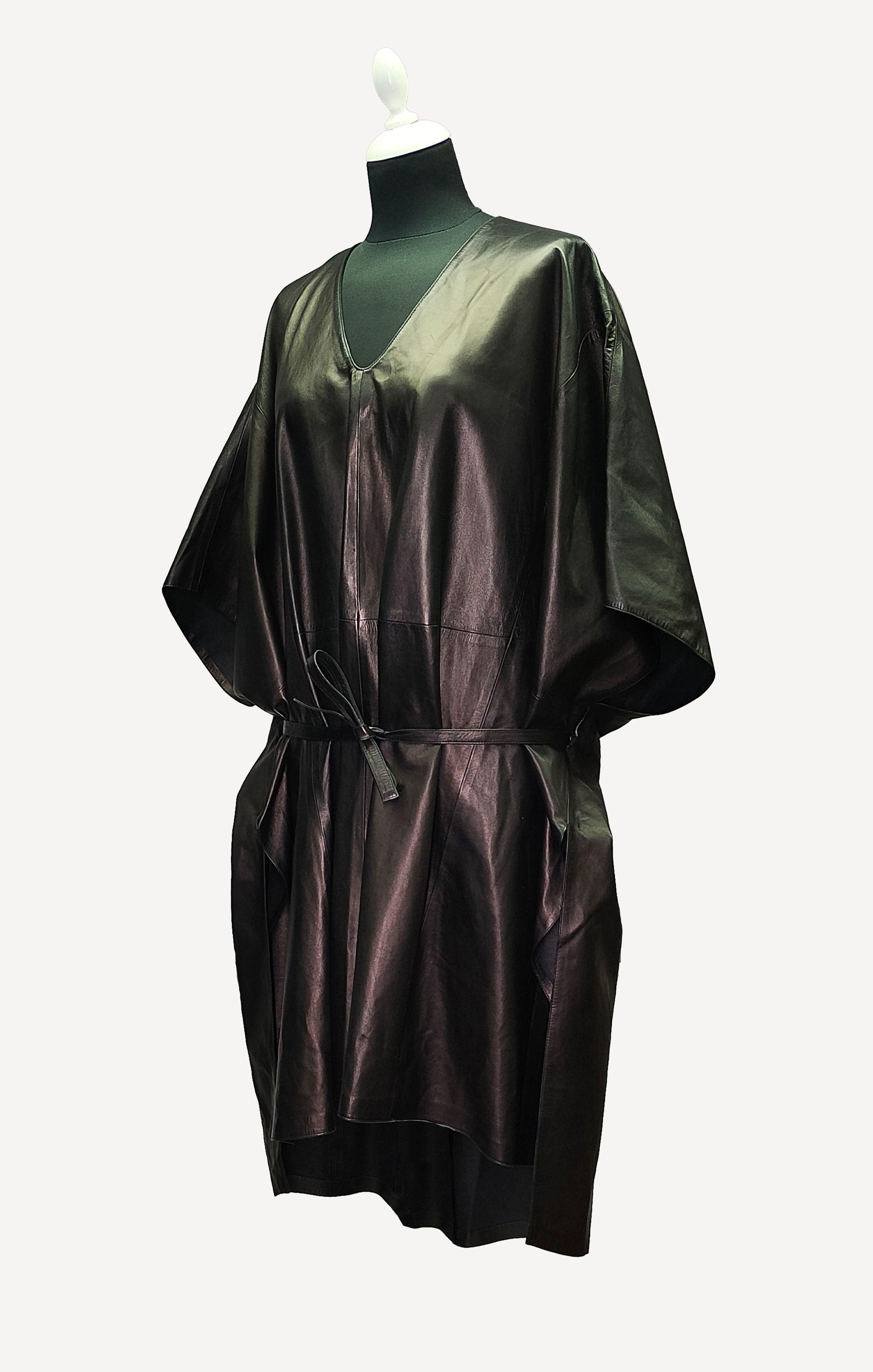 Salvatore Ferragamo SALVATORE FERRAGAMO _ S/S 2001 _ OVERSIZED _ CAPE / DRESS Size ONE SIZE - 5 Thumbnail