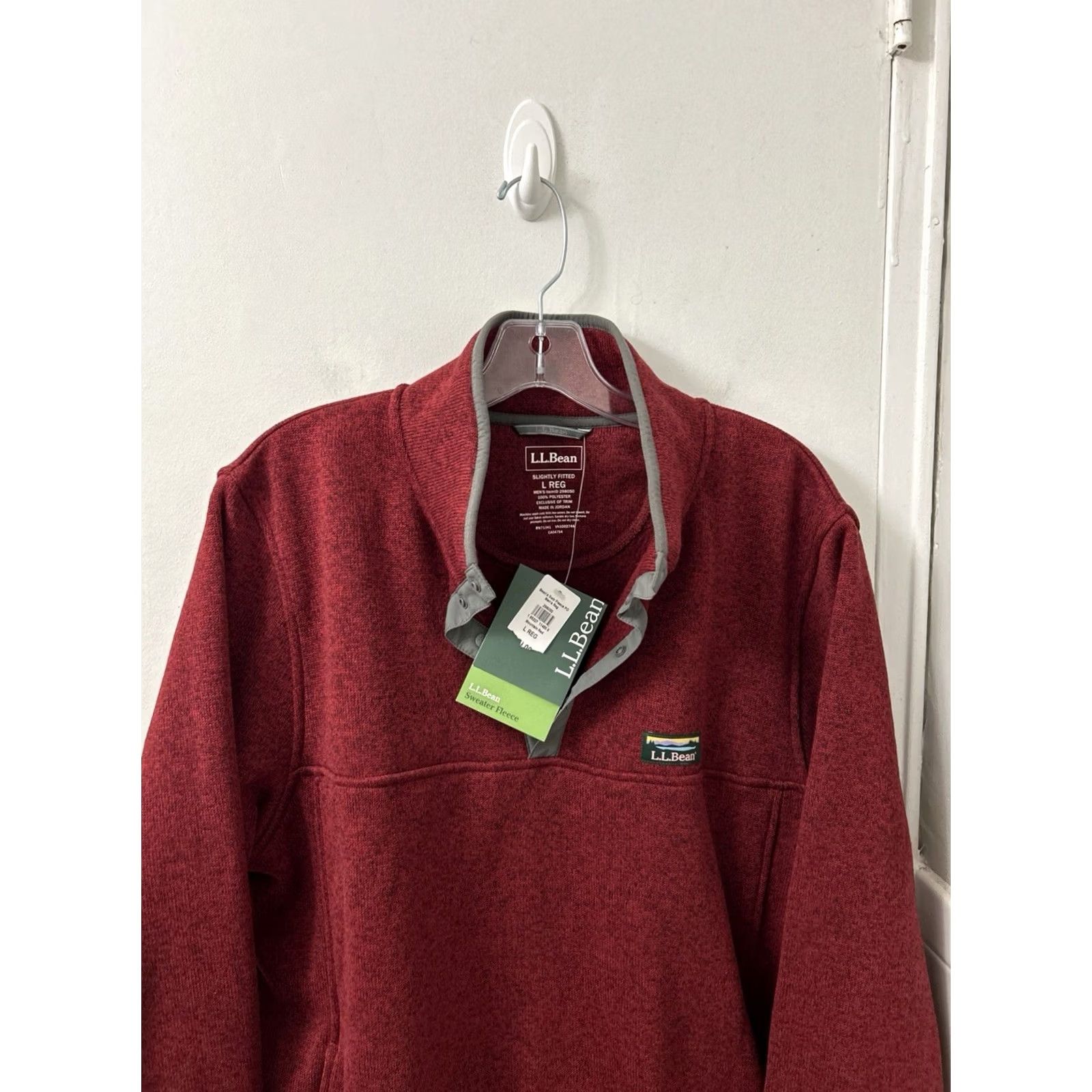 Vintage L.L. Bean Sweater Fleece Pullover Mens Large Red NWT logo Kangaroo Pocket 298050 Size US L / EU 52-54 / 3 - 2 Thumbnail