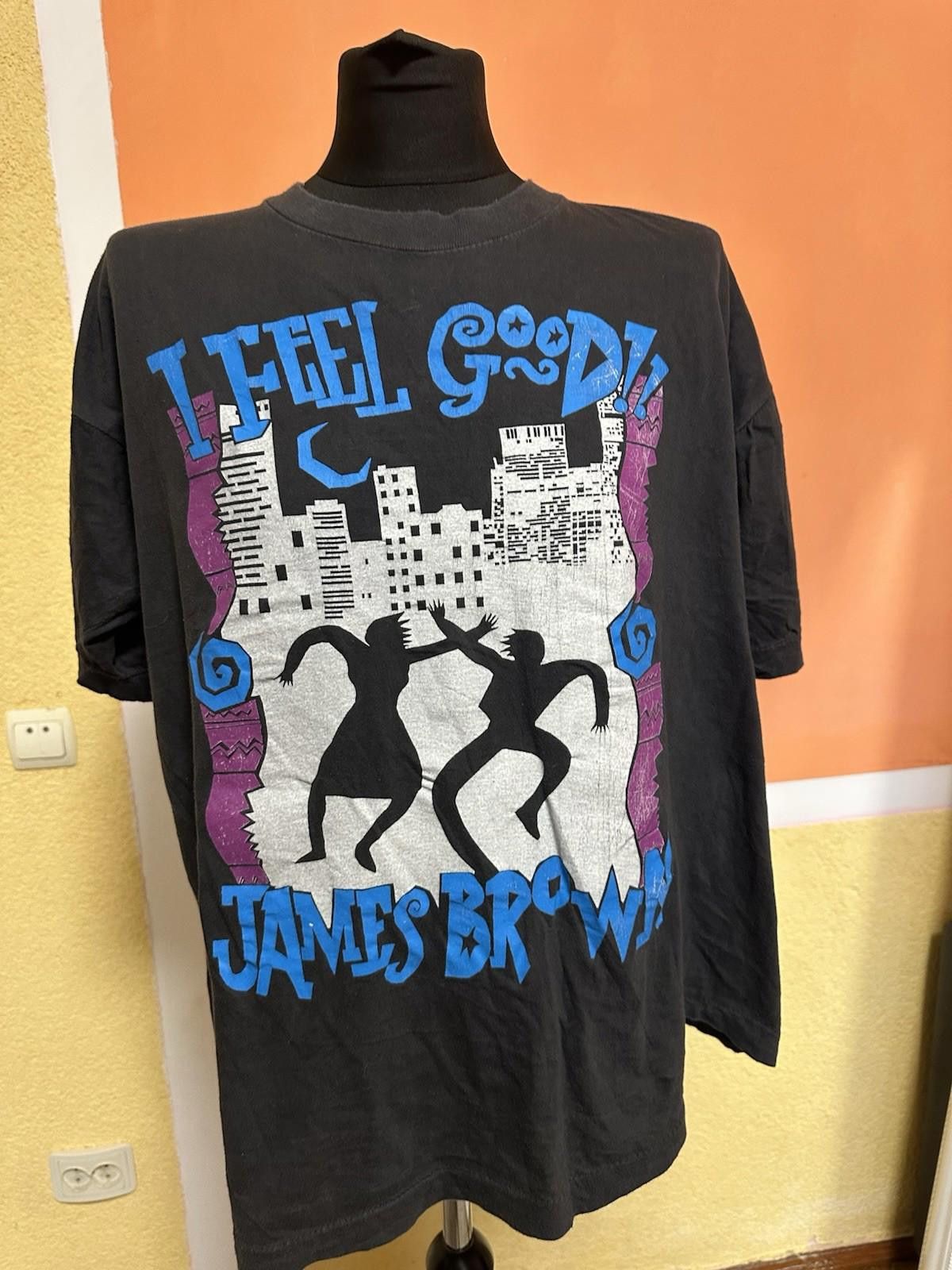 Band Tees James Brown 1991 vintage rock tour tee Xl I Feel Good Europe Size US XL / EU 56 / 4 - 3 Thumbnail