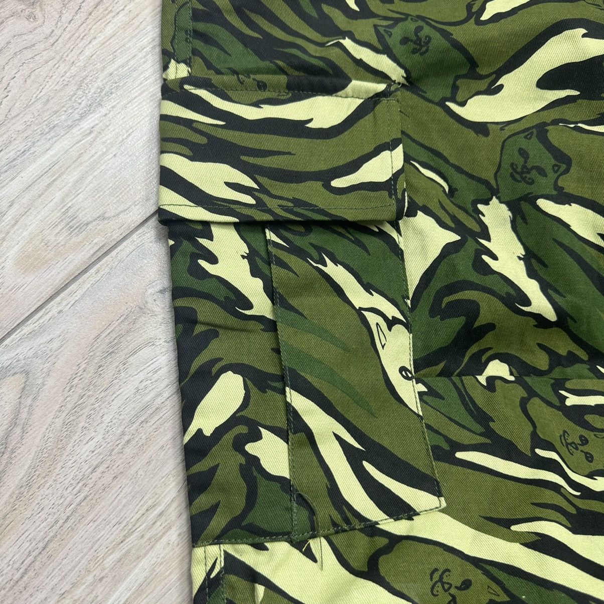 Hypebeast Crazy Rip N Dip Cat Camo Leaves Cargo Pants Size US 30 / EU 46 - 8 Thumbnail
