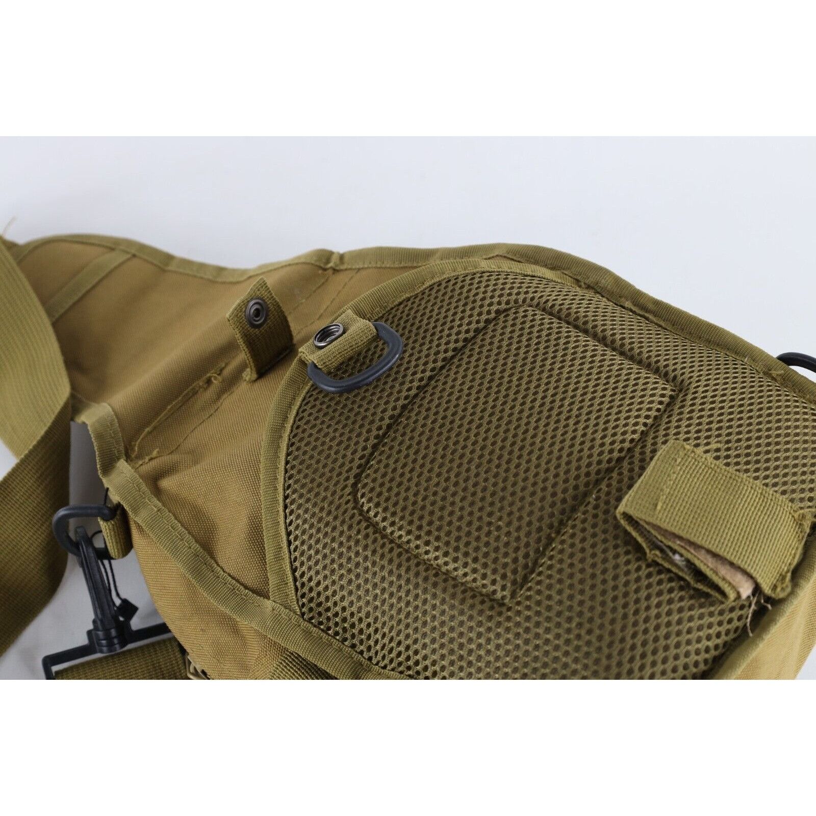 Vintage Vintage 90s Tactical Military Slingback Crossbody Pack Bag Size ONE SIZE - 4 Thumbnail