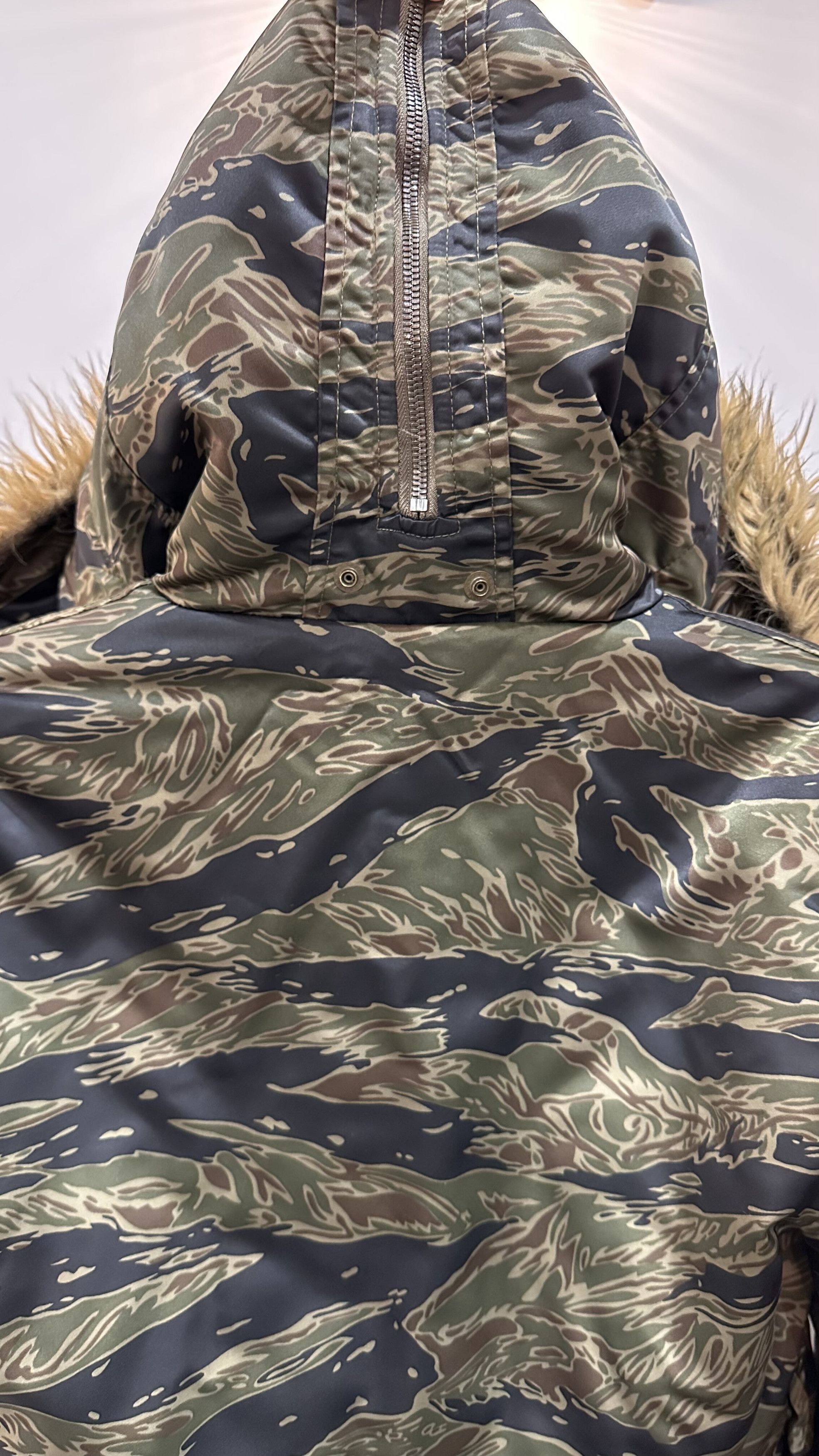Hysteric Glamour Hysteric Glamour Tiger Camo Bomber - Size M, Primaloft Size US M / EU 48-50 / 2 - 6 Thumbnail