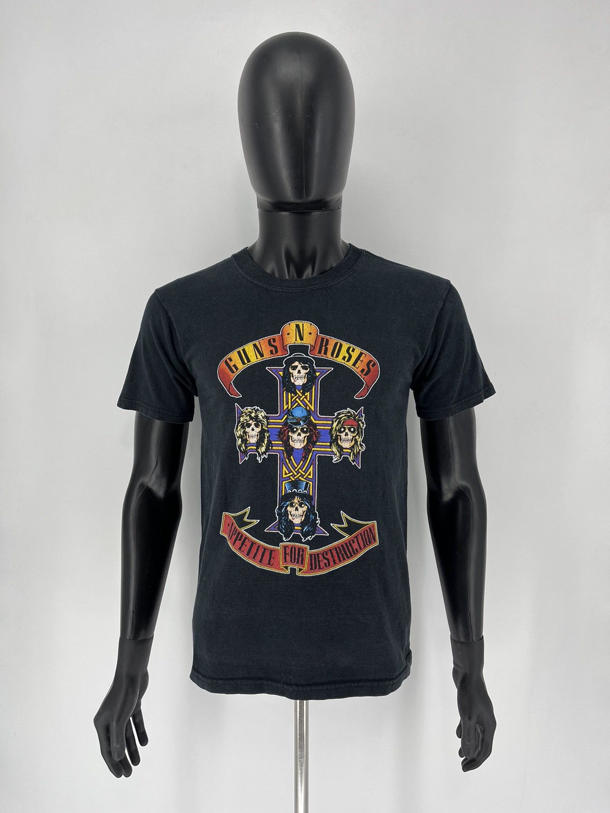 Guns N' Roses Vintage Y2K Guns And Roses tee Band Rock Metal streetwear Size US S / EU 44-46 / 1 - 2 Thumbnail