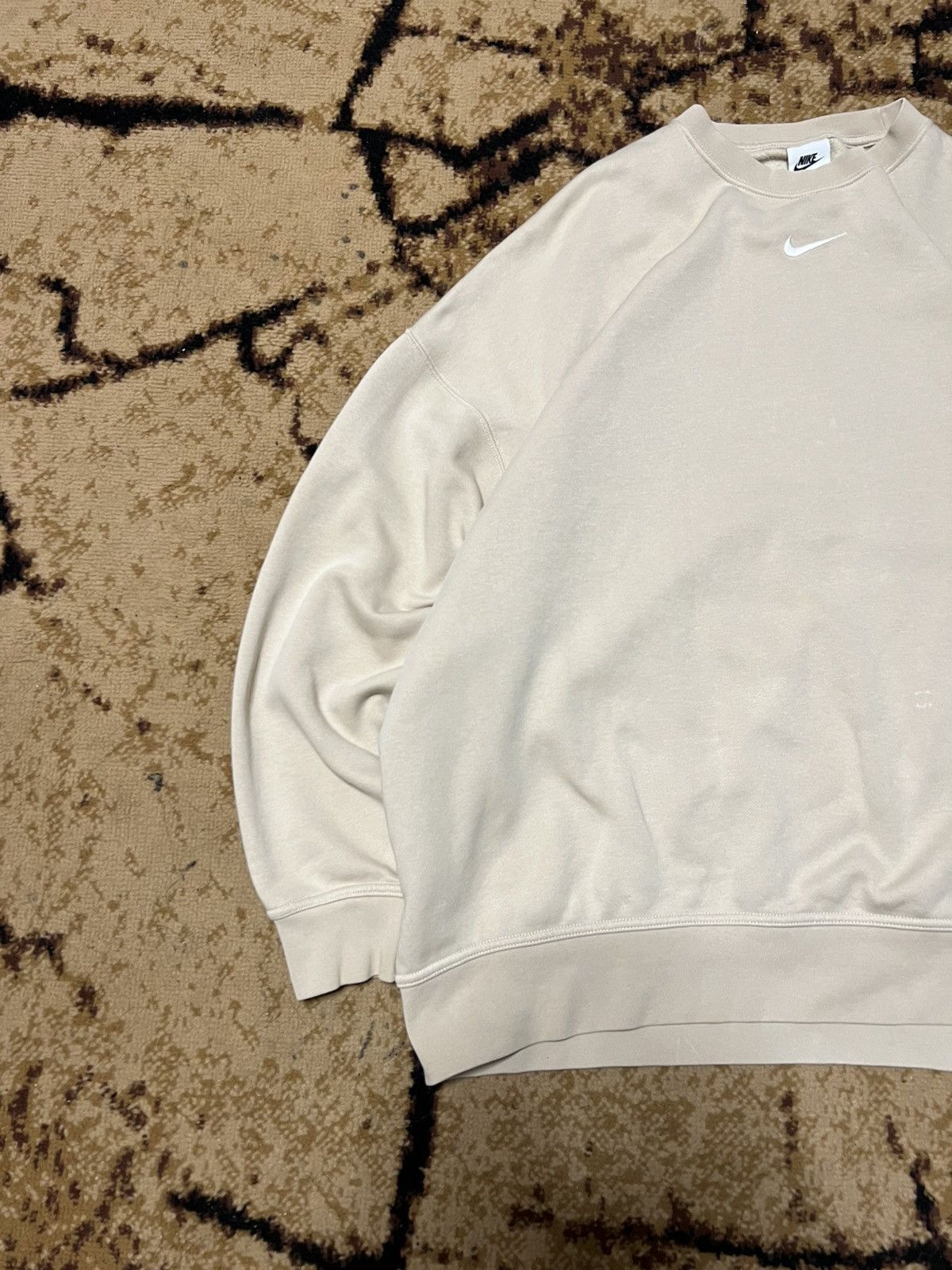 Nike × Vintage 00s Vintage Nike Ceter Swoosh Logo Oversized Sweatshirt Rare Size US S / EU 44-46 / 1 - 3 Thumbnail