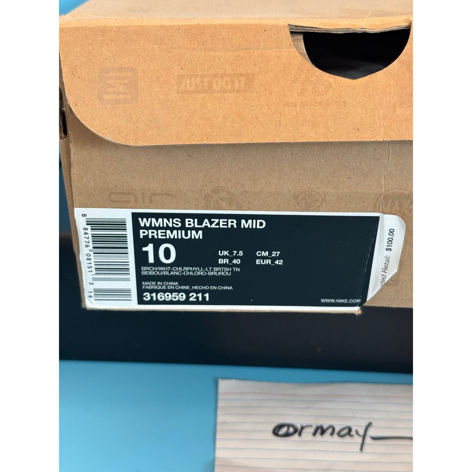 Nike WMNS Nike Blazer Mid Premium Birch Chlorophyll w10 Size US 10 / IT 40 - 11 Thumbnail